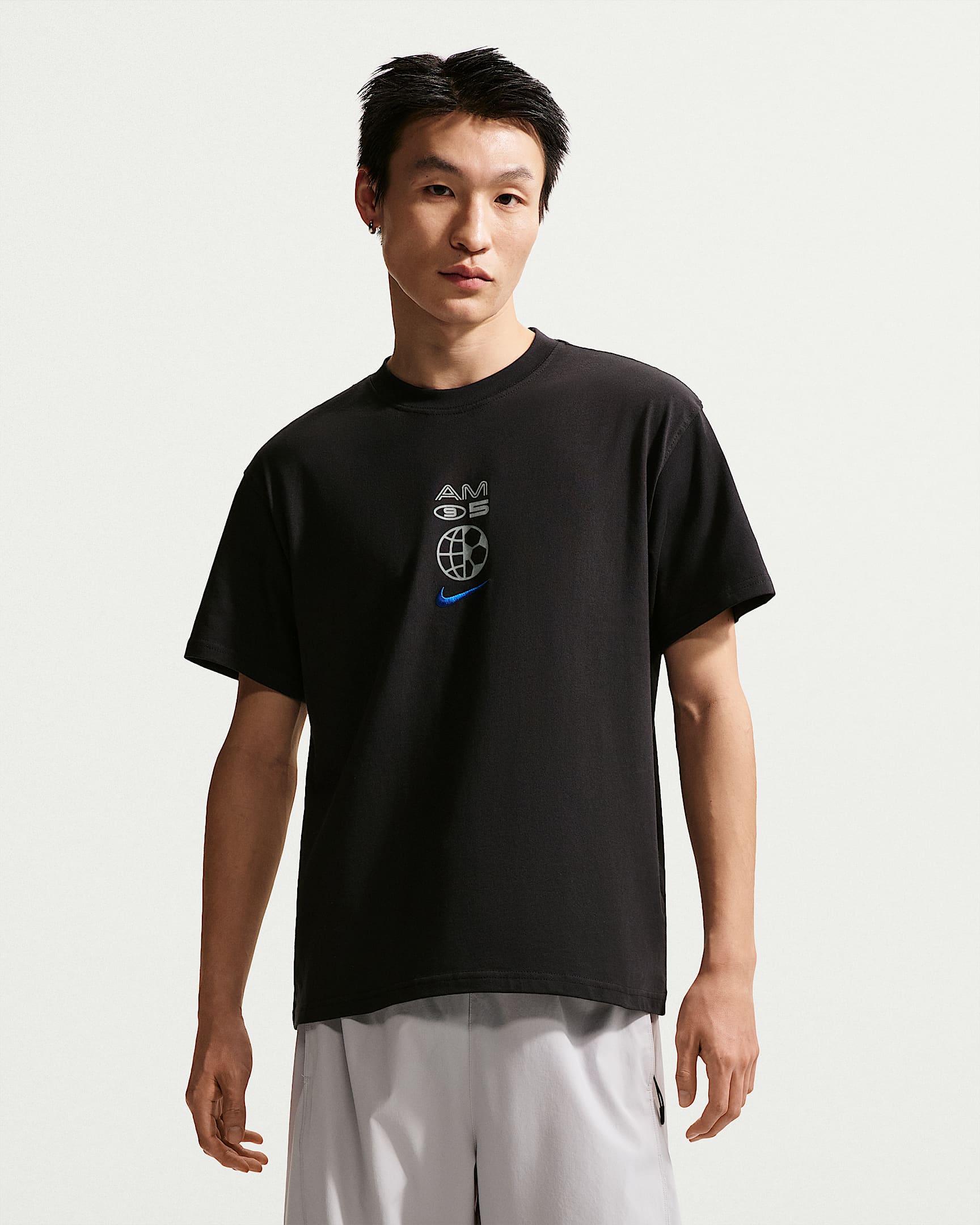 Nike Sportswear 男子T恤 - 黑/游戏宝蓝