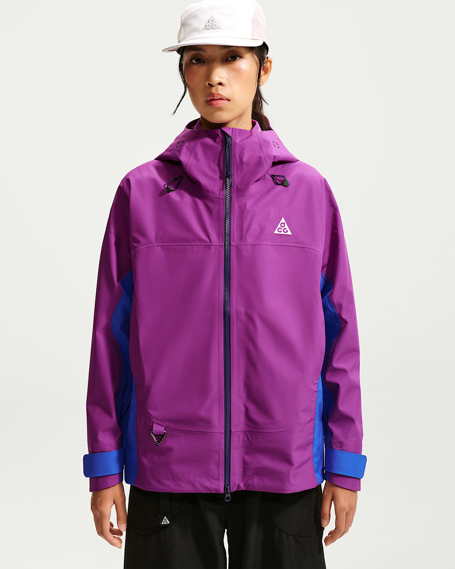 ACG Misery Ridge Storm-FIT ADV GORE-TEX 3L 女子防风防水徒步夹克硬壳冲锋衣 - 浆果红/皇家蓝/山峰白