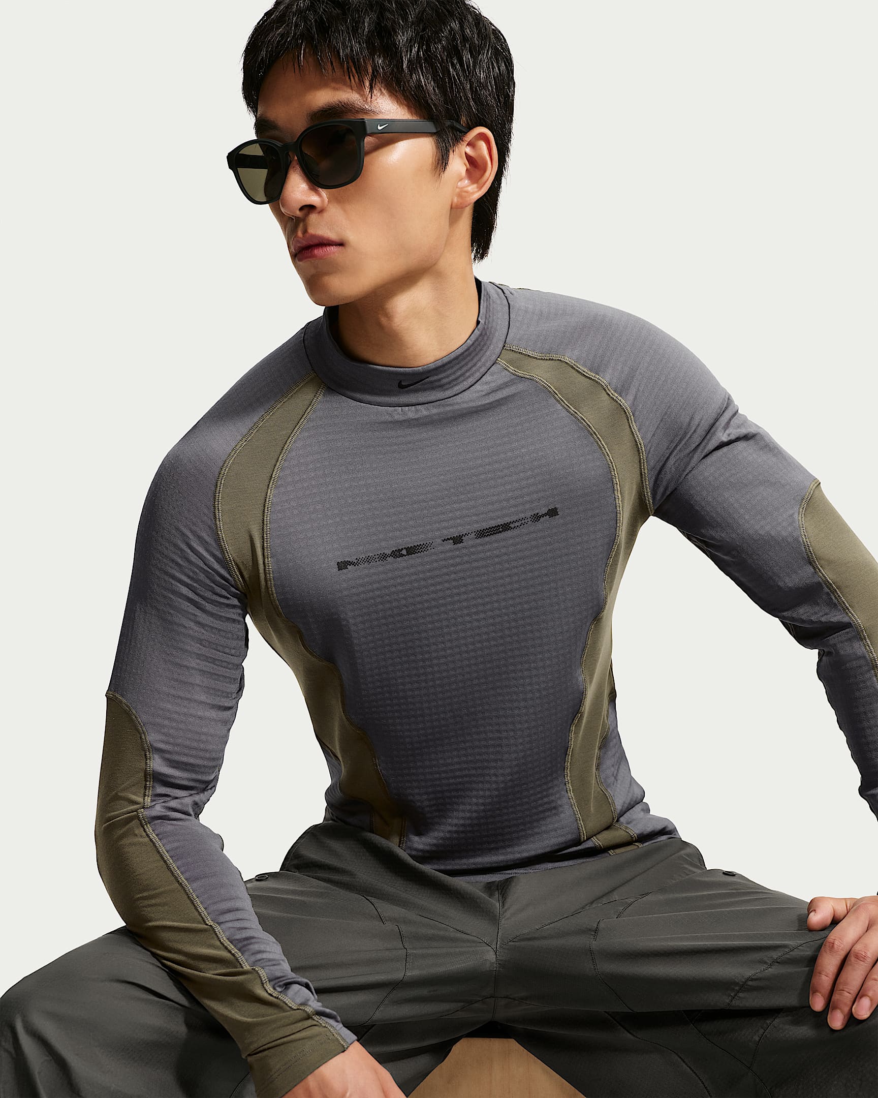 Nike Tech 男子紧身长袖上衣 - 铁灰/中橄榄绿/黑