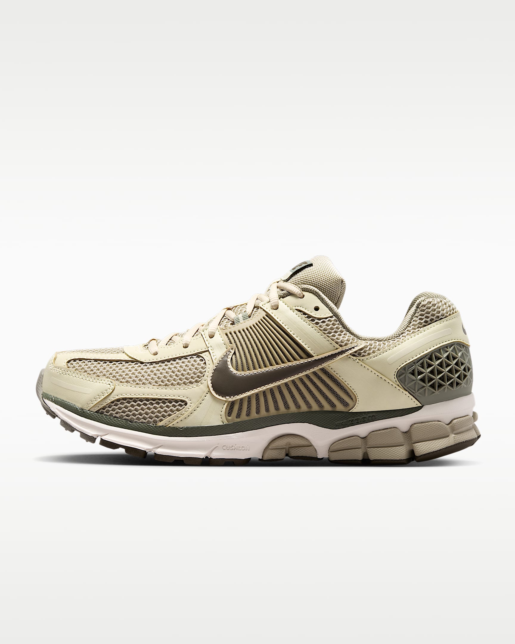 Nike Zoom Vomero 5 耐克迈柔男子运动鞋 - 沙漠卡其/浅卡其/经典橄榄绿/暗褐