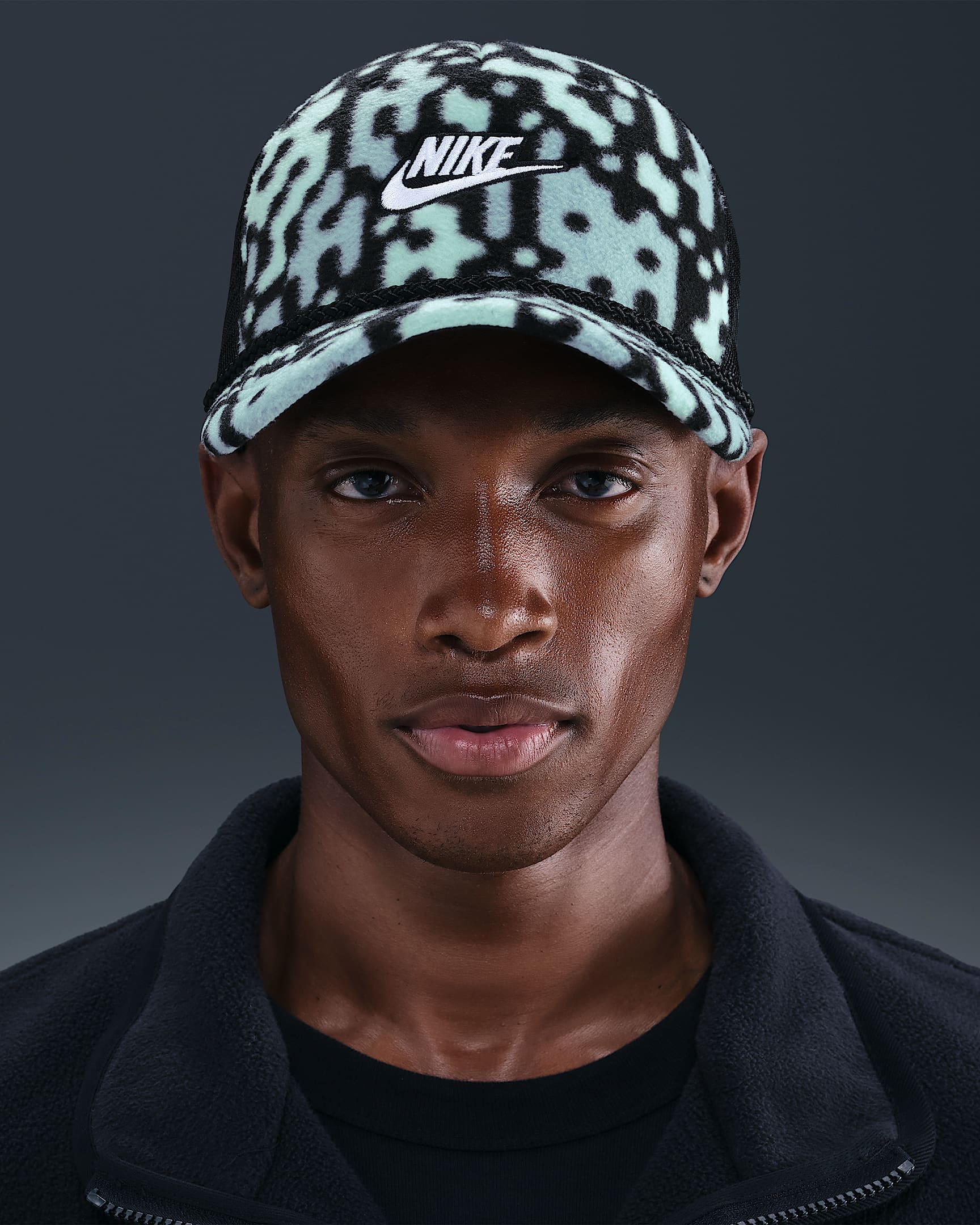 Nike Rise 摇粒绒拼接半硬顶户外卡车运动帽 - 黑/白色