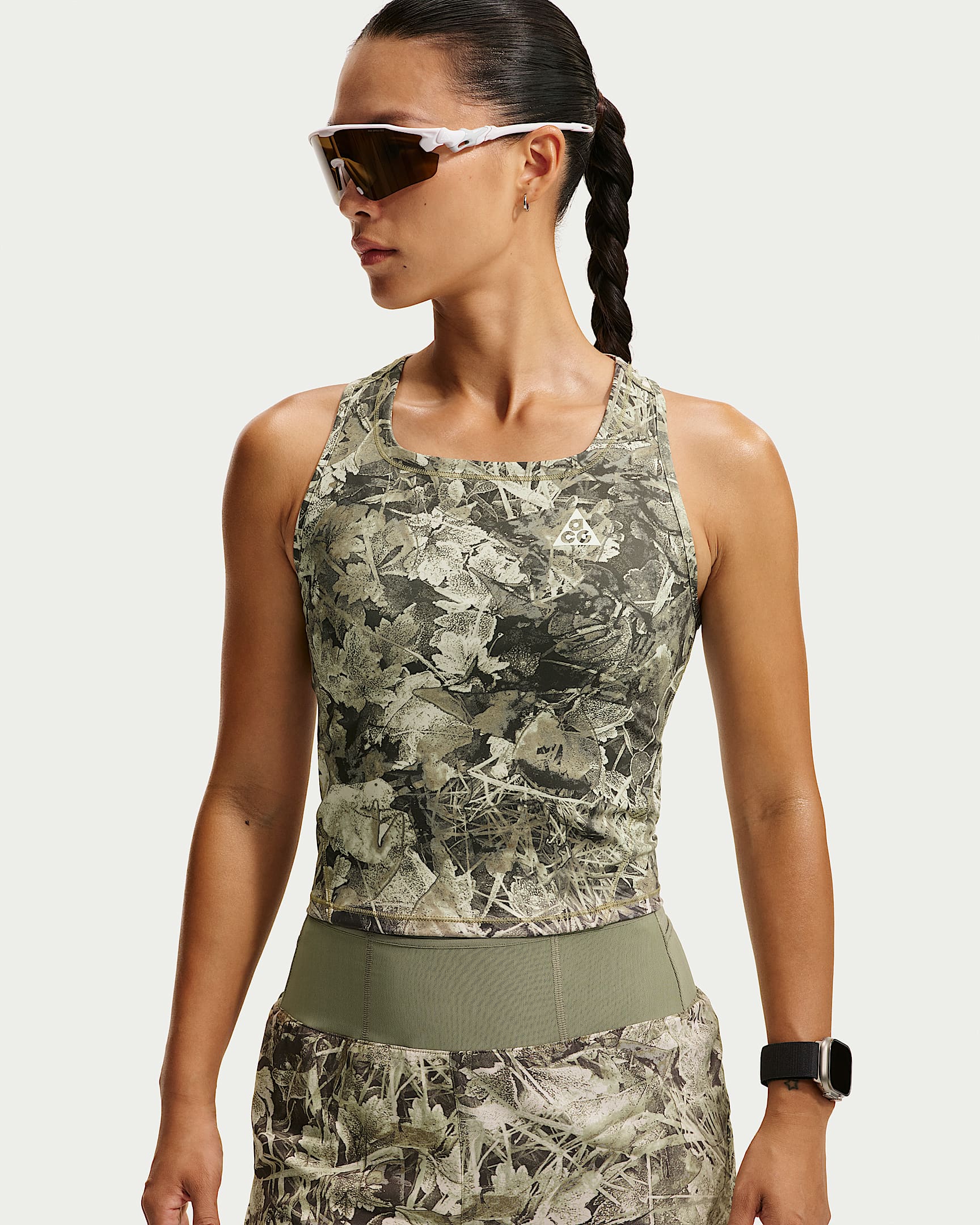 ACG "Chamo Camo" Dri-FIT 女子速干越野跑步背心 - 红杉绿/山峰白