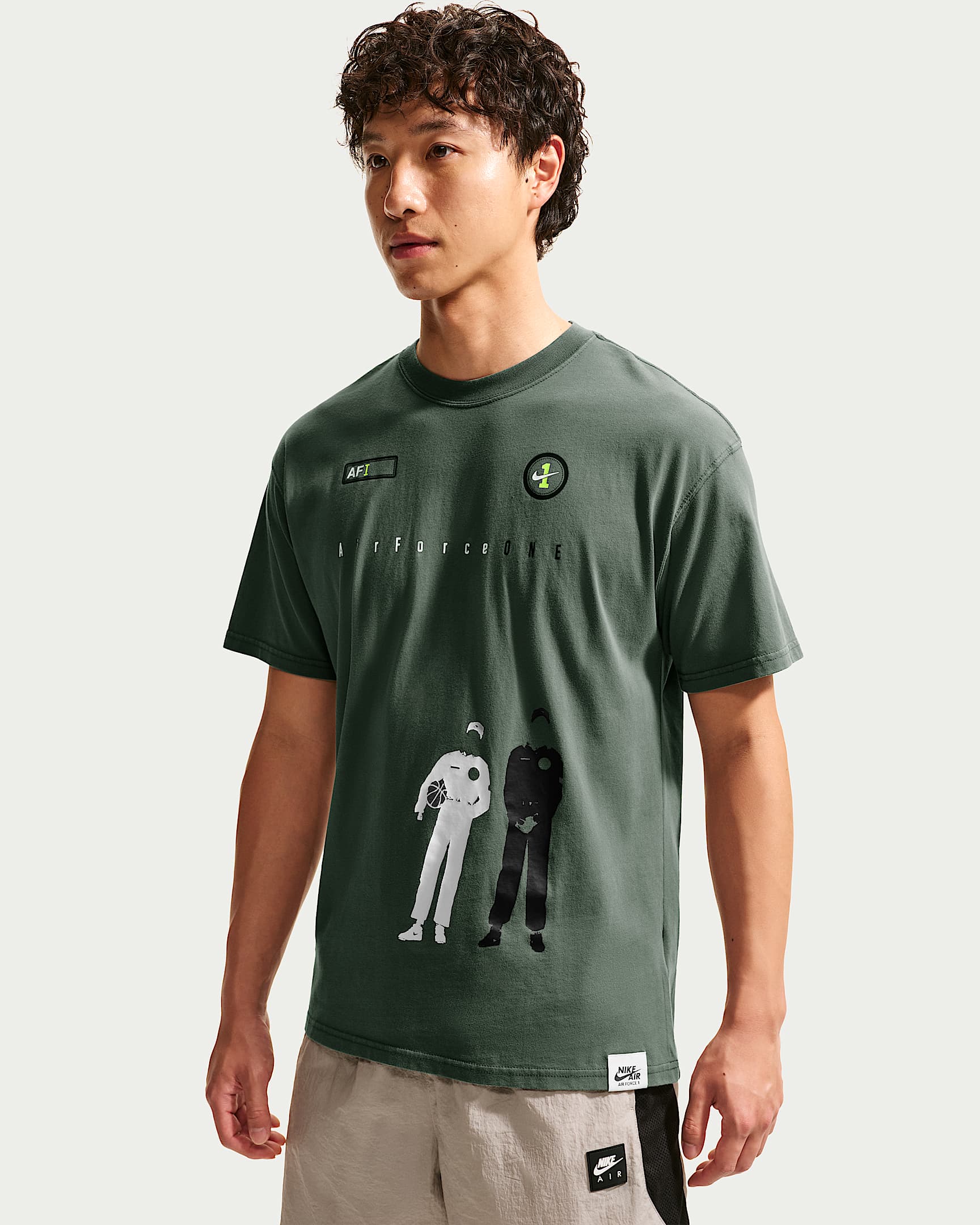 Nike Sportswear 男子短袖T恤 - 迷彩绿