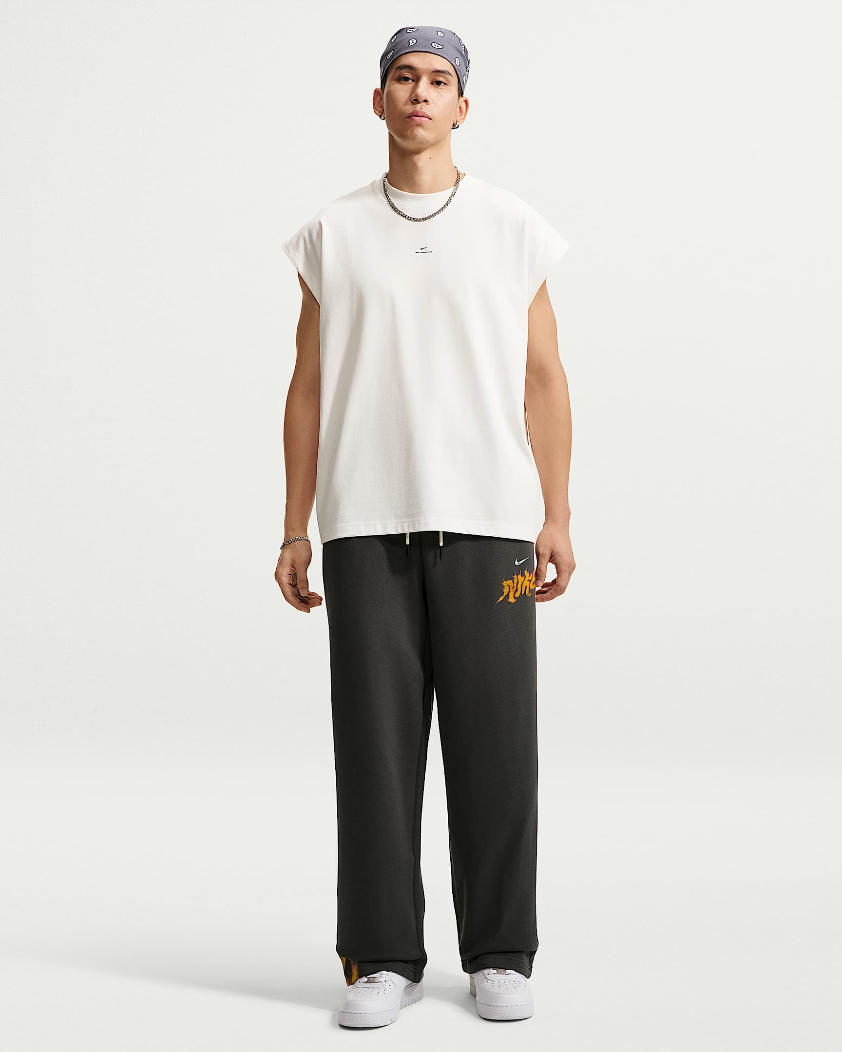 Nike Standard Issue Dri-FIT 耐克篮球小标系列男子速干针织篮球长裤 - 煤黑