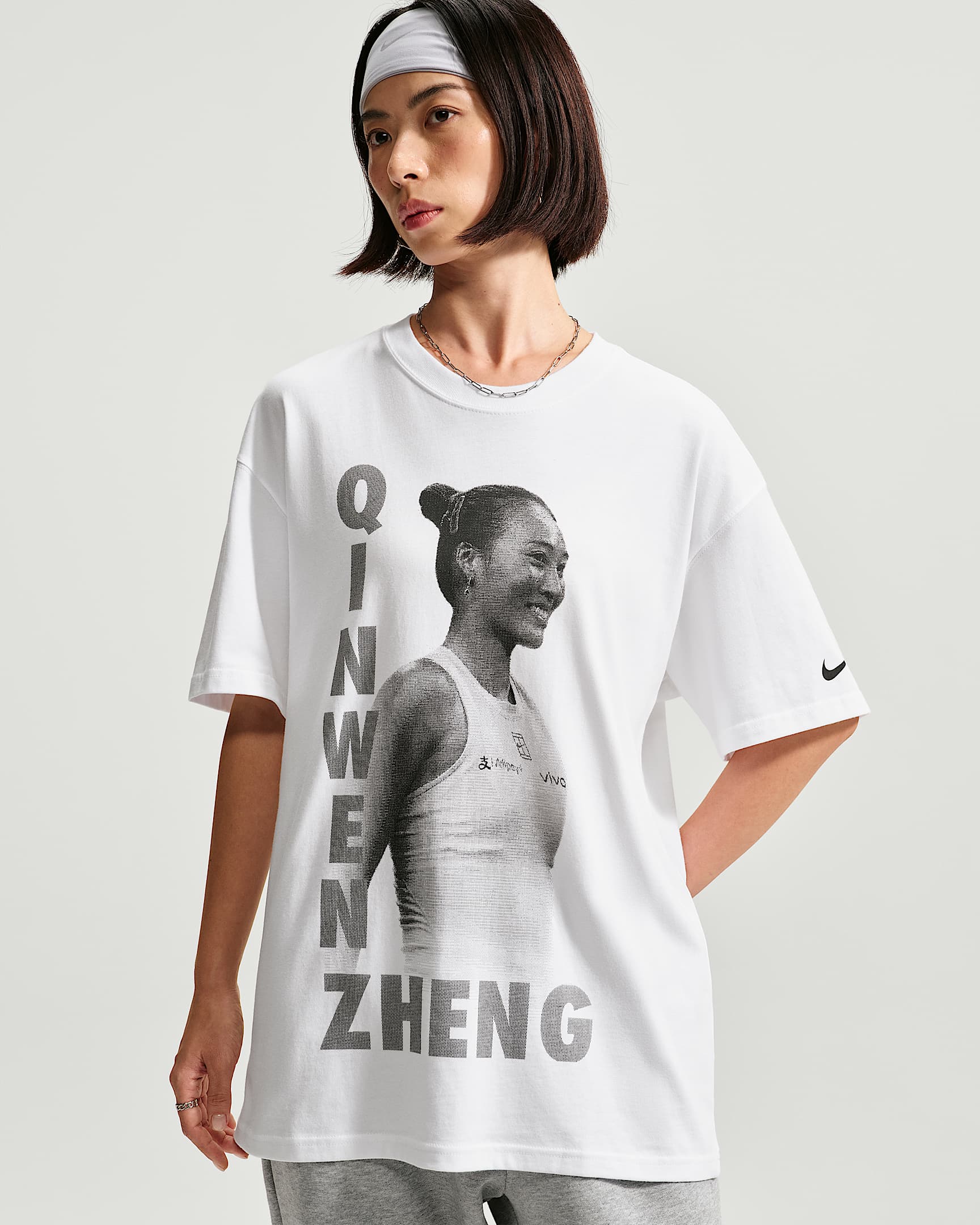 NikeCourt "Qinwen Zheng" 郑钦文女子短袖网球T恤 - 白色