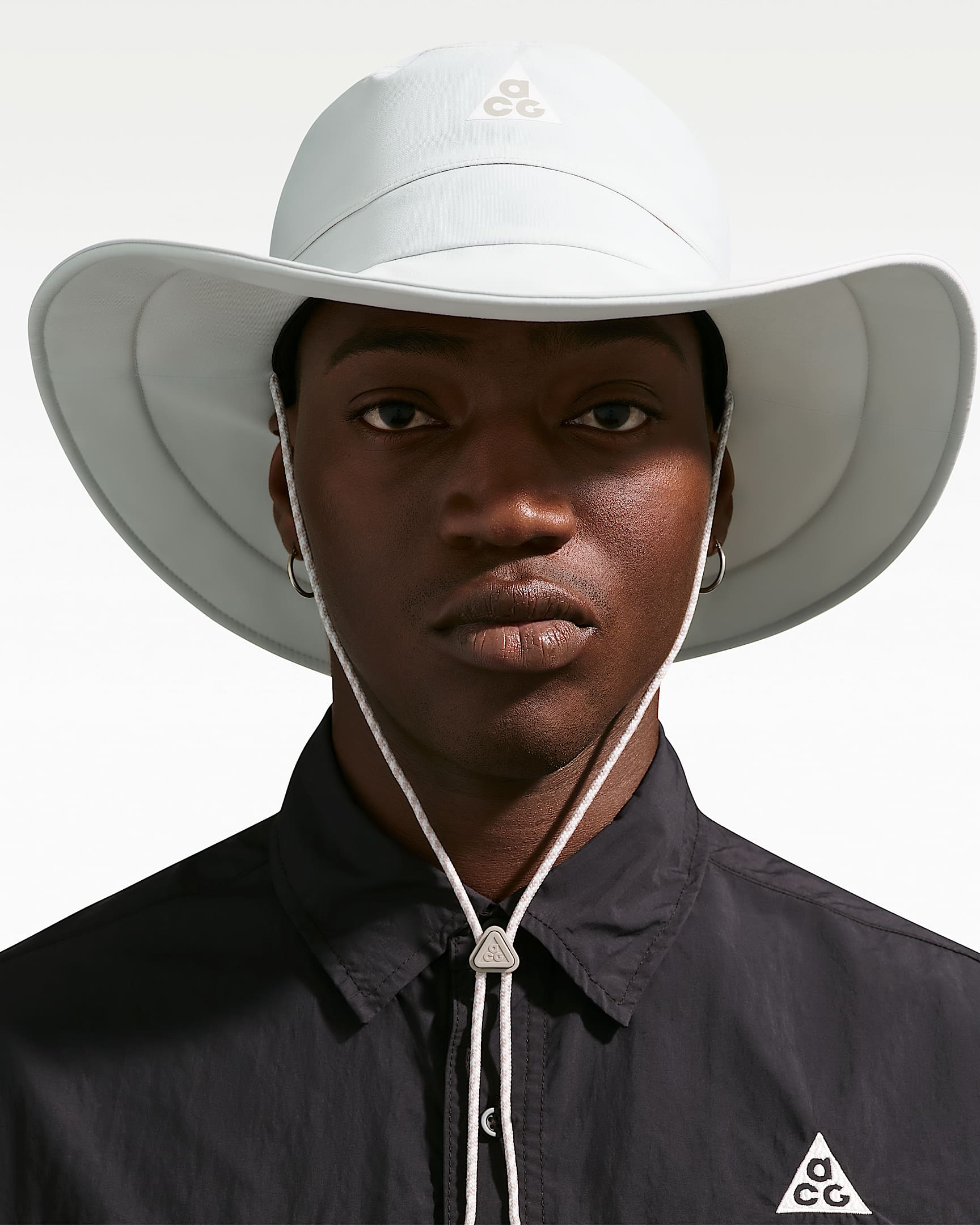 Nike ACG Apex 拒水渔夫运动帽 - 尘光子色/大学灰/黑