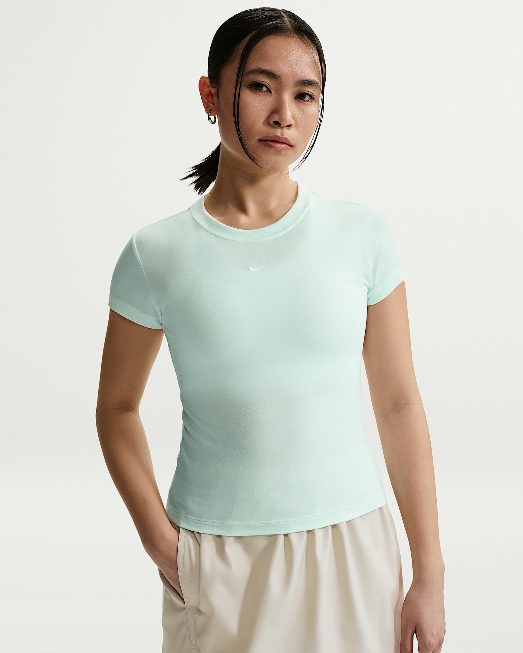 Nike Sportswear Chill Knit 女子T恤 - 微绿/帆白