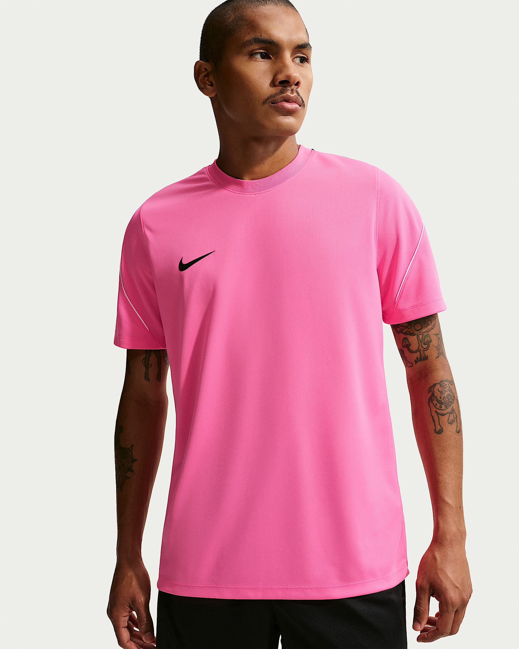 Nike Strike Dri-FIT 男子速干短袖足球上衣 - 亚紫粉/黑/黑/黑