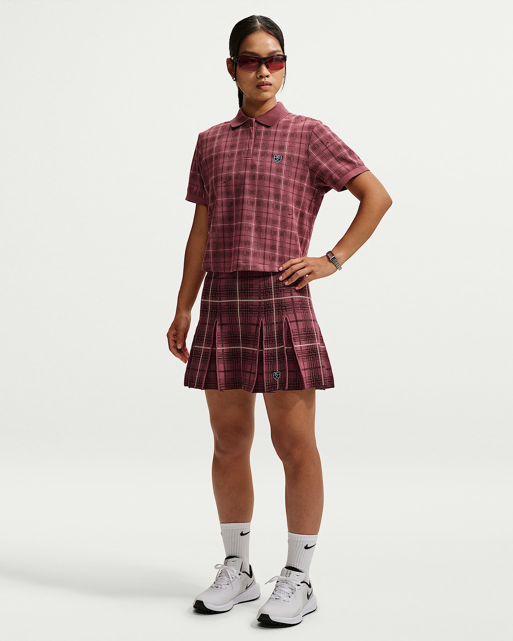 Nike Fairway Fresh 女子格纹高尔夫针织半身裙 - 烟灰粉/白色