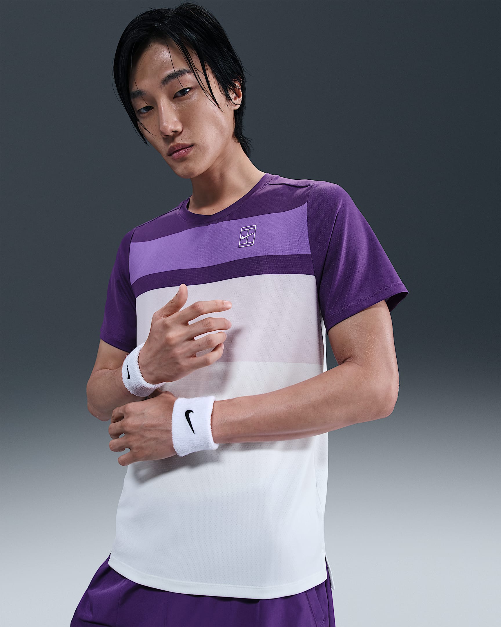 NikeCourt Advantage 男子速干网球上衣 - 野葡萄紫/白色