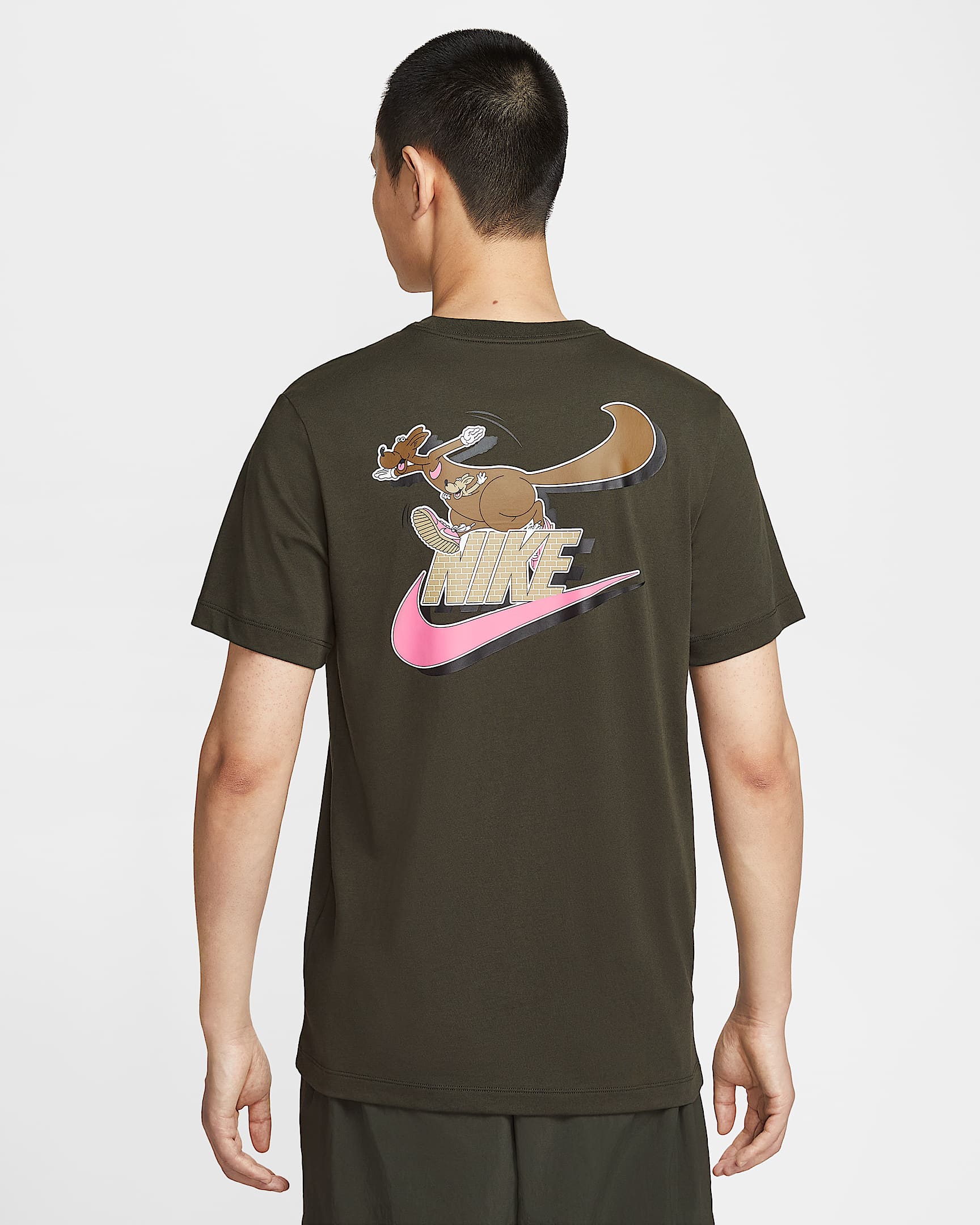 Nike Sportswear 男子T恤 - 红杉绿