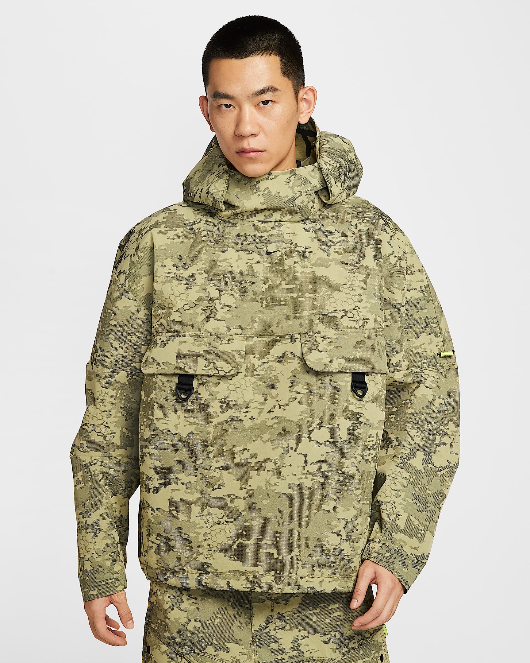 Nike Tech CORDURA® 男子梭织上衣 - 橄榄绿/黑