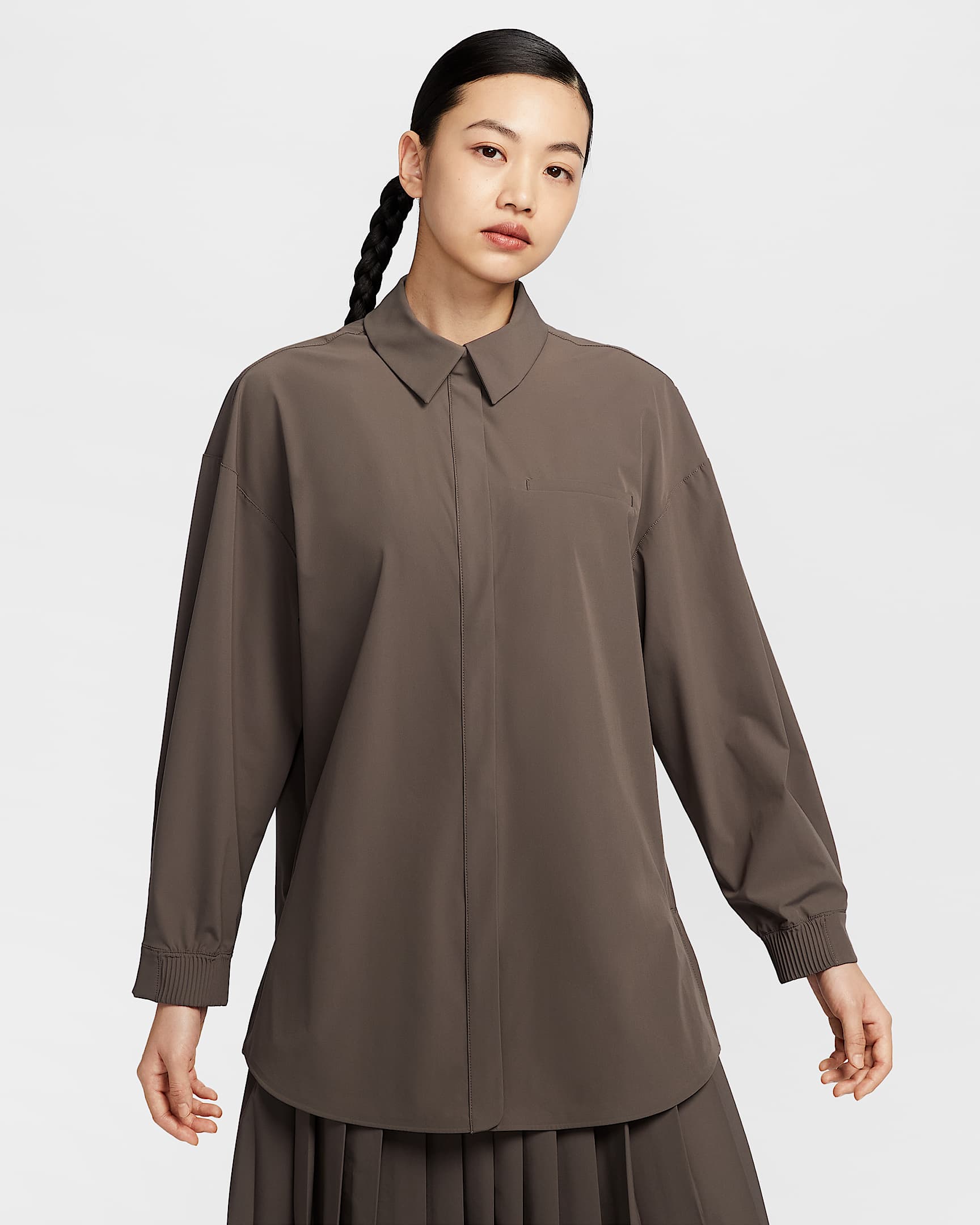 Nike 24.7 PerfectStretch Dri-FIT 女子 Oversize 风速干长袖上衣 - 矿石灰/巴洛克棕