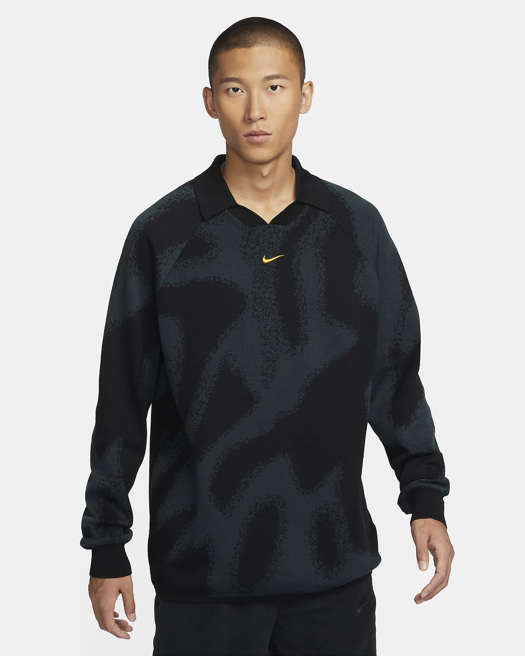 Nike Culture of Football 男子针织长袖足球毛衣 - 深丛林绿/黑/树莓红/日晷黄