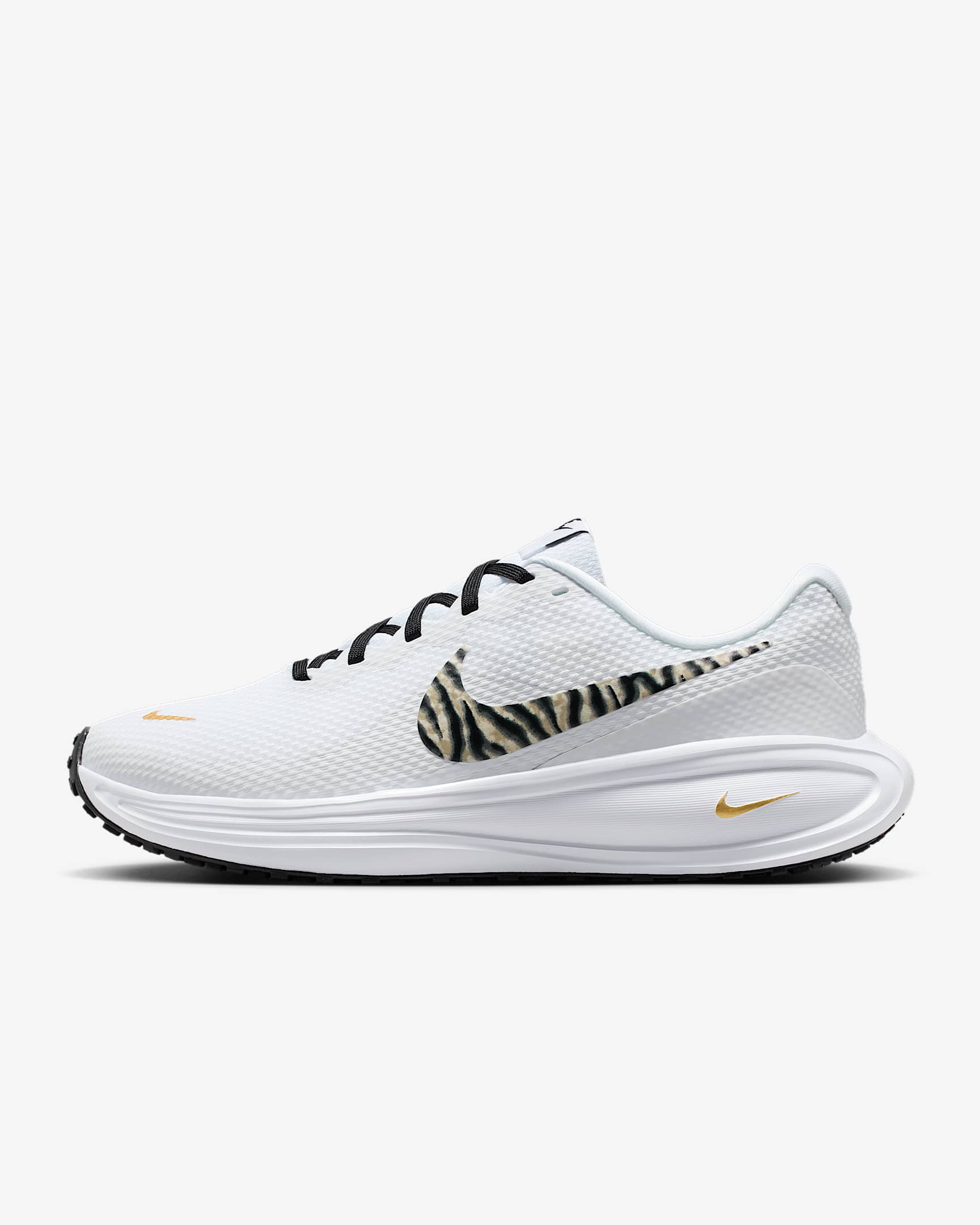 Nike Revolution 8 女子公路跑步鞋 - 白色/金属色/椰奶色/黑