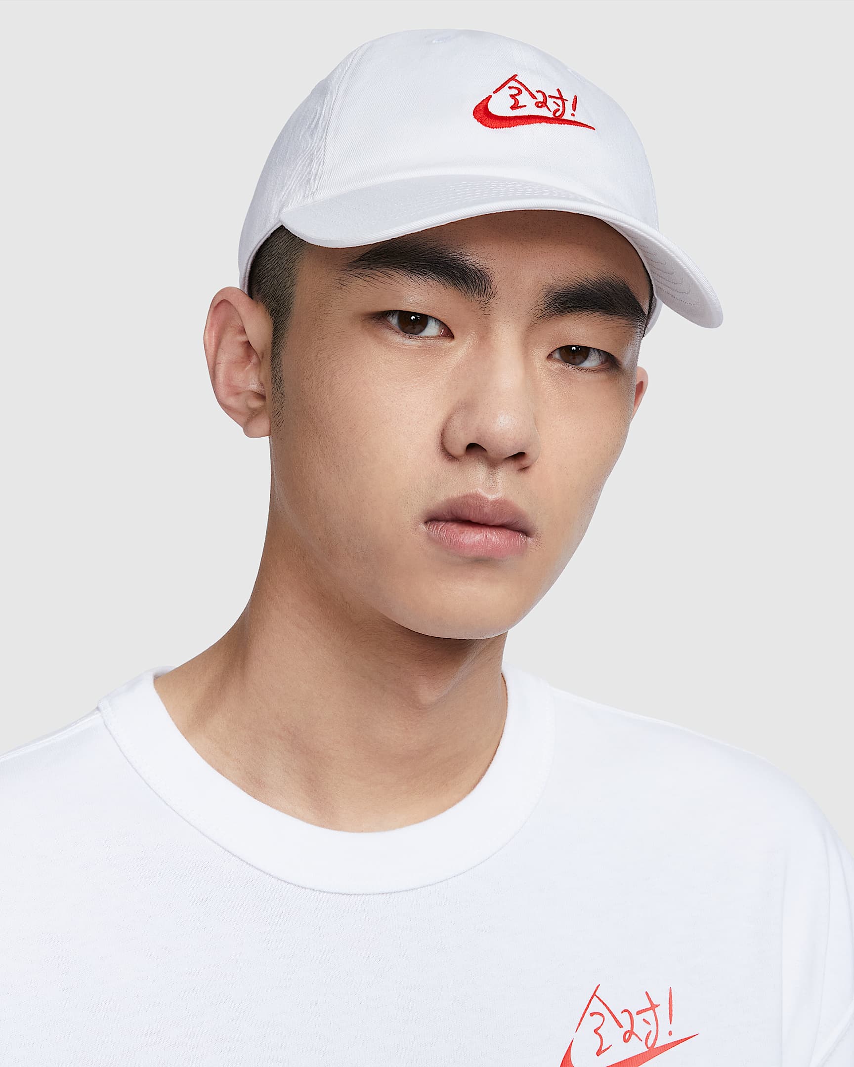 Nike Club 满分软顶运动帽 - 白色/浅深红