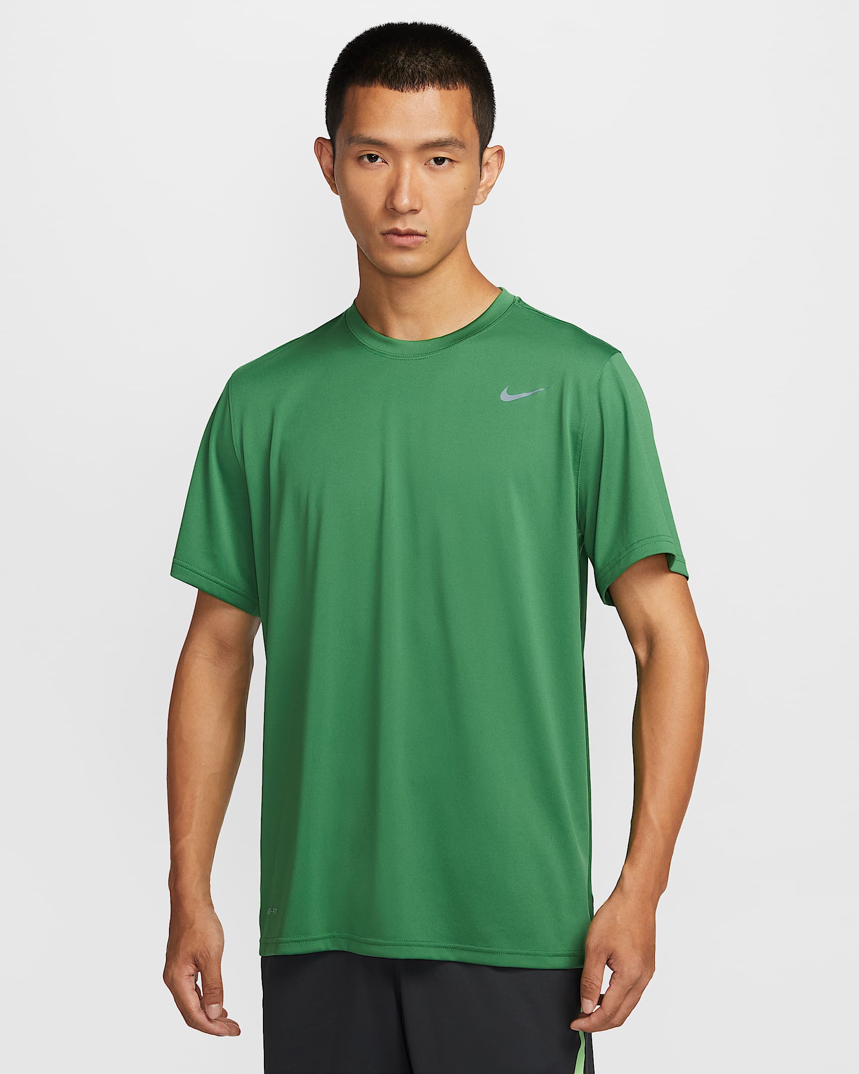 Nike Dri-FIT Legend 男子速干短袖上衣 - 苹果绿/冷灰