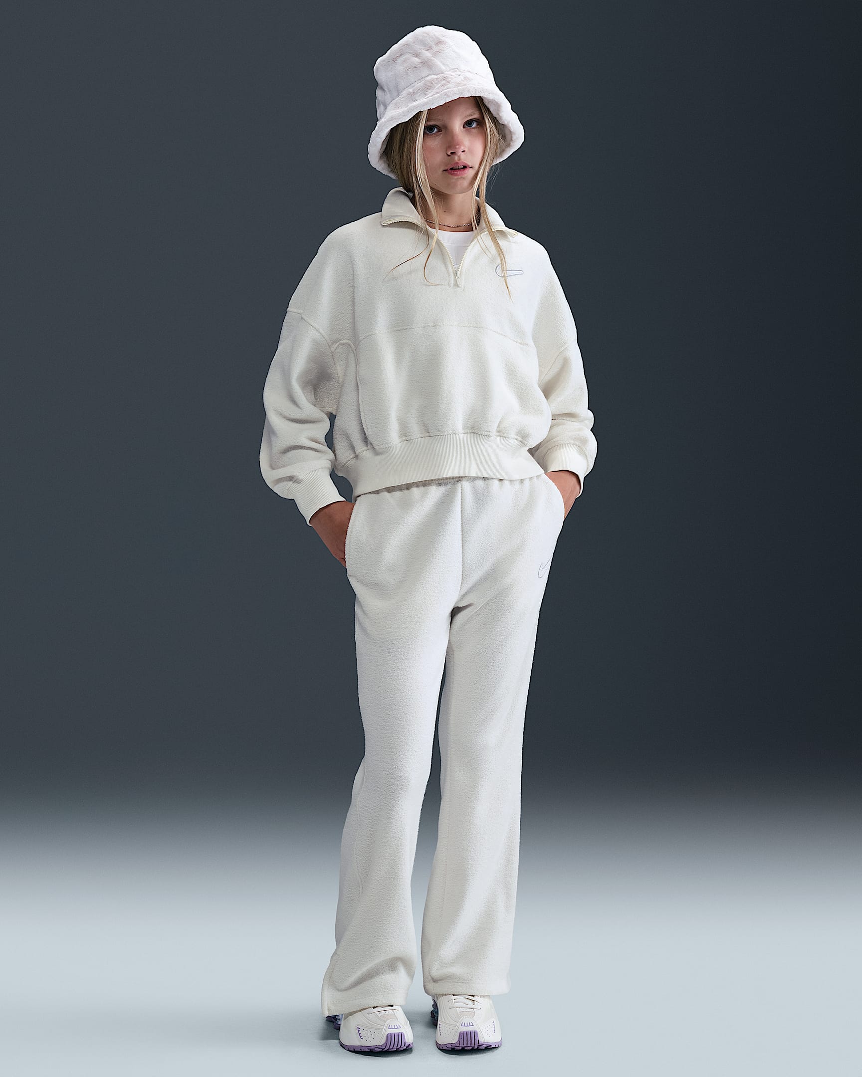 Nike Sportswear 大童(女孩)加绒长裤 - 珍珠灰/白色