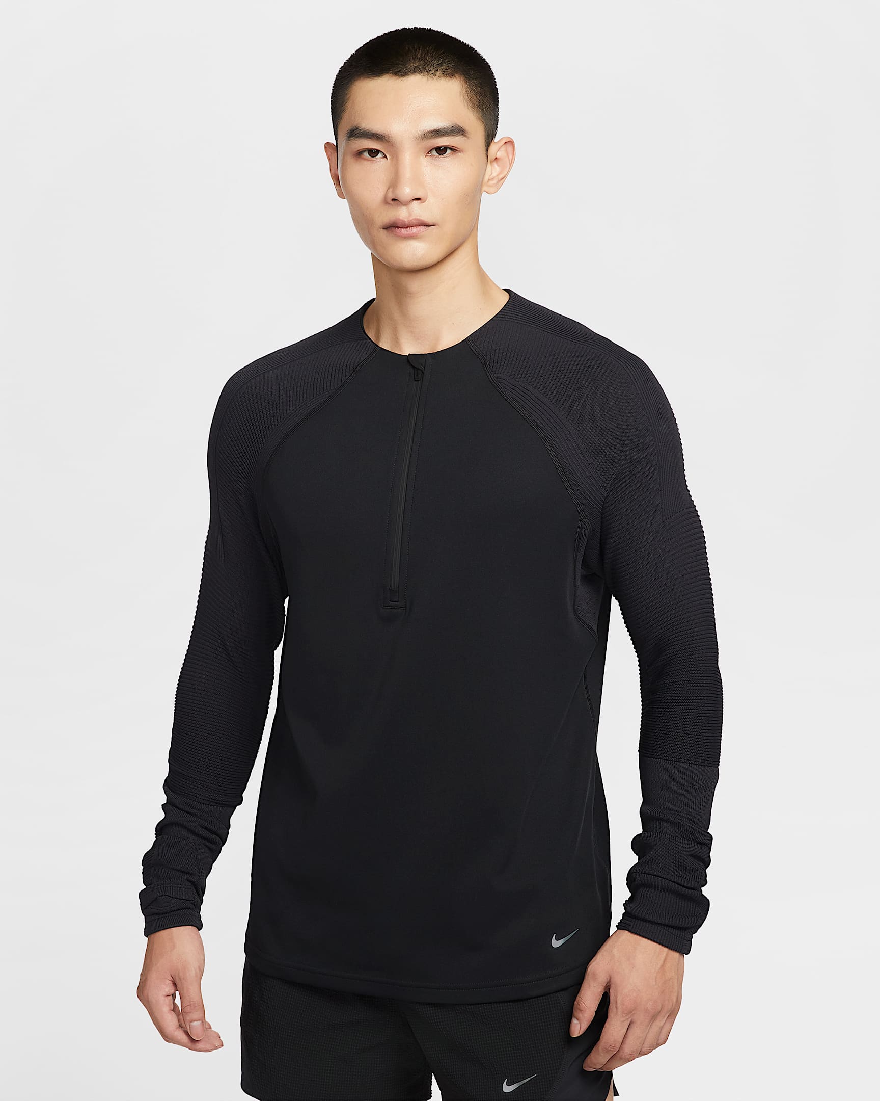 Nike Pinnacle Therma-FIT ADV 男子加绒拼接跑步上衣 - 黑