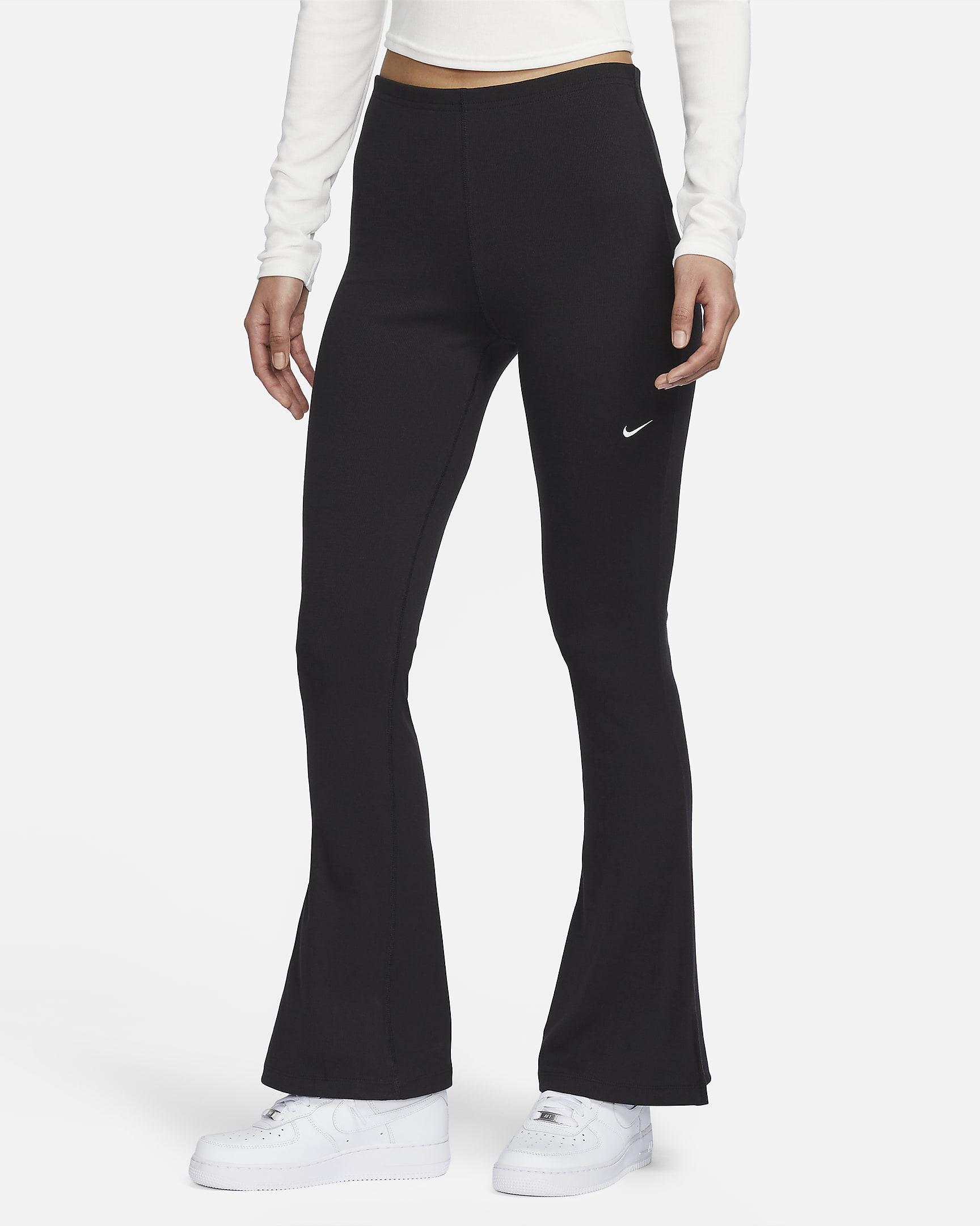 Nike Sportswear Chill Knit 街舞系列女子紧身细罗纹喇叭紧身裤 - 黑/帆白