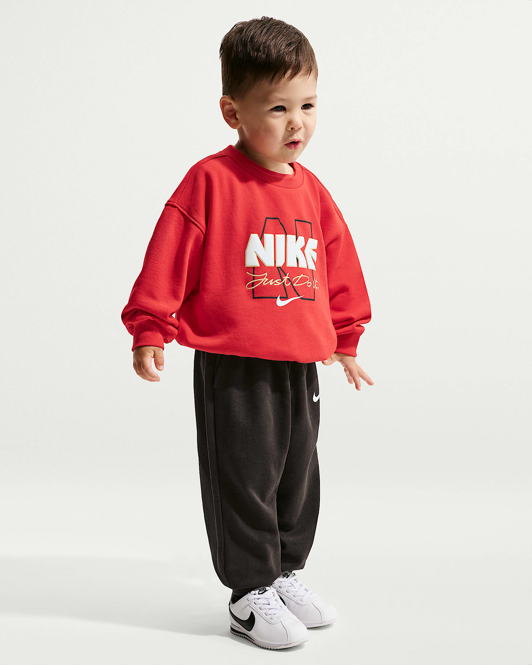 Nike Sportswear 马年限定脱缰系列新年款婴童法式毛圈运动衫和长裤套装 - 黑