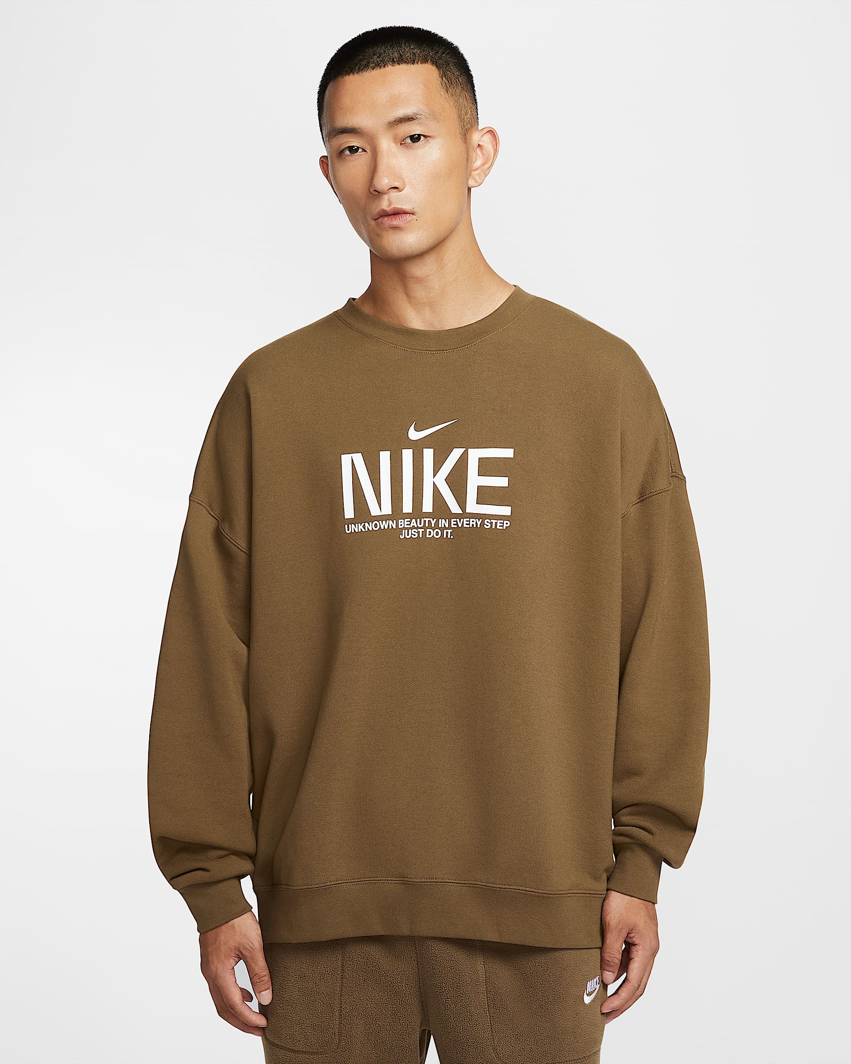 Nike Sportswear Club 男子 Oversize 风法式毛圈圆领运动衫 - 苔木棕色
