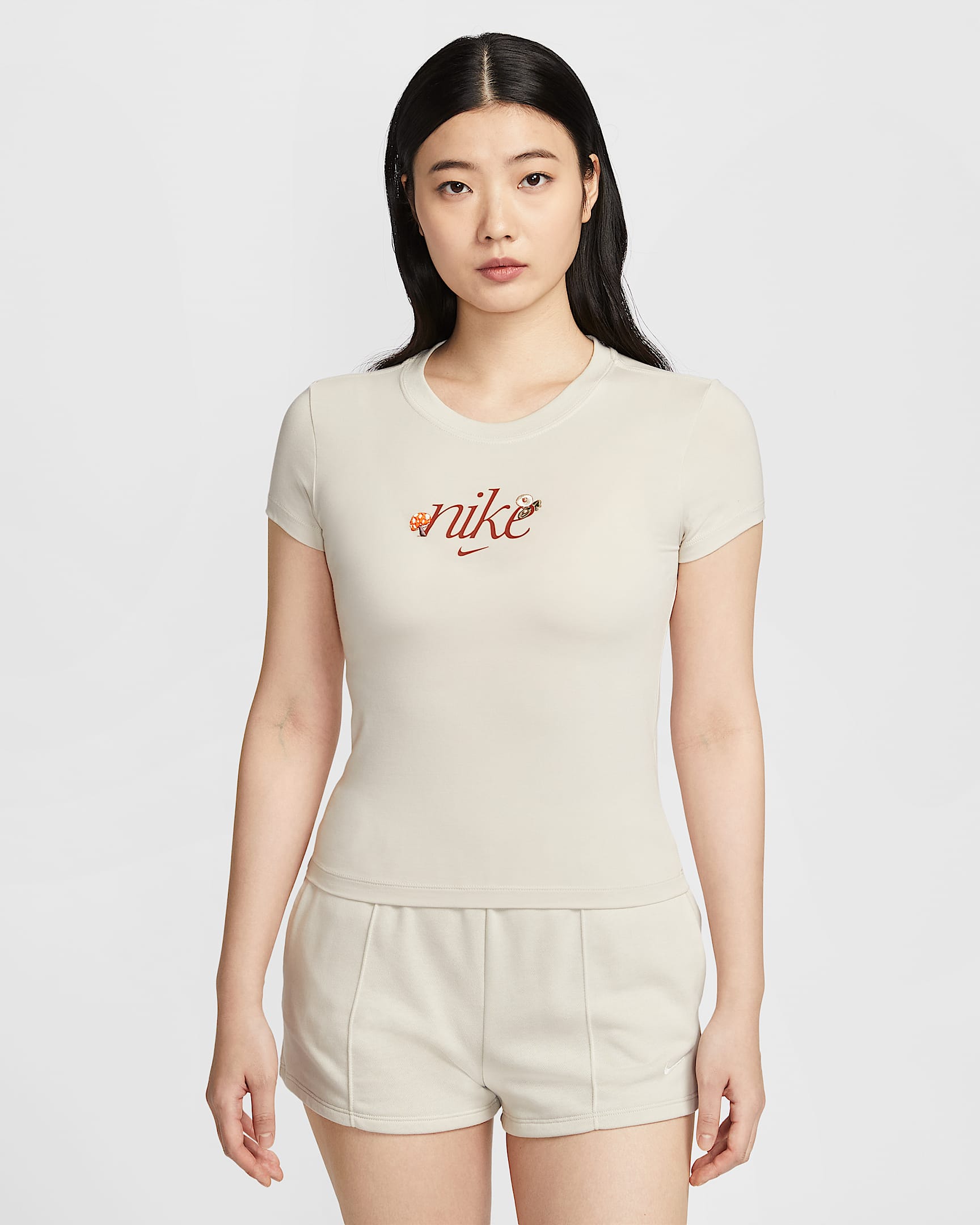 Nike Sportswear Chill Knit 女子修身版型图案T恤 - 浅土褐