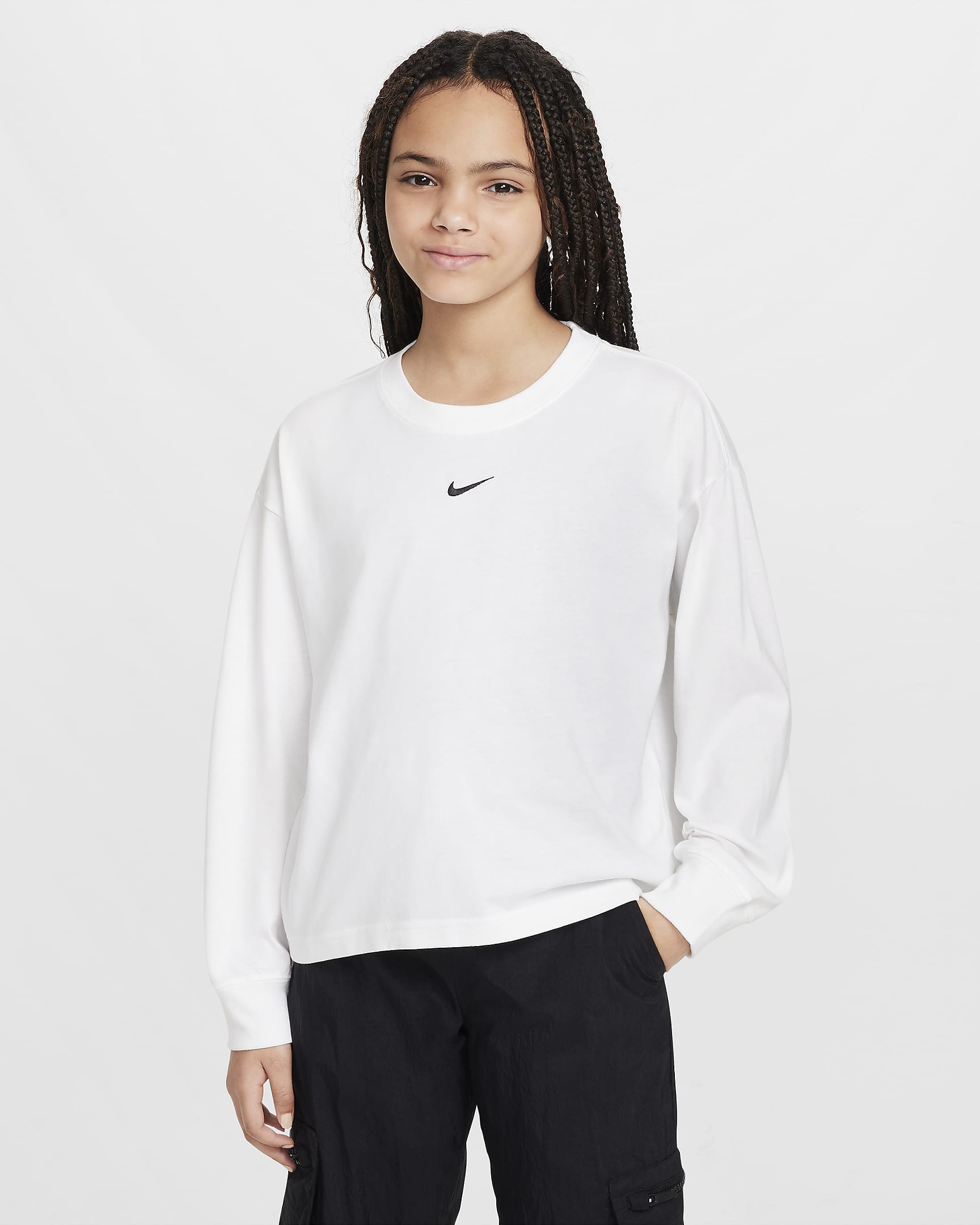 Nike Sportswear Essential 大童(女孩)长袖T恤 - 白色