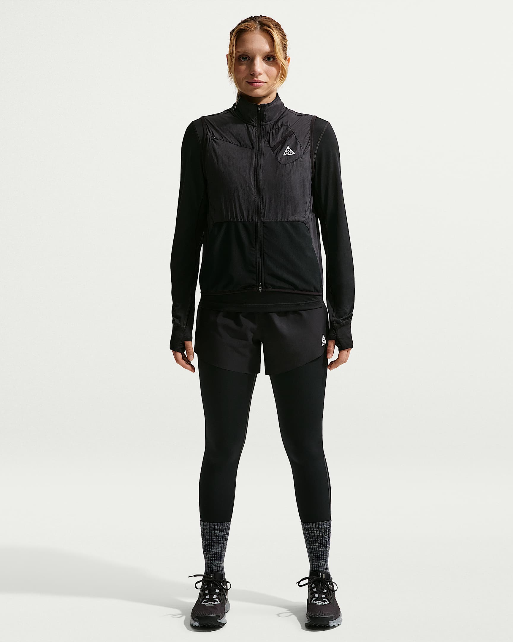 Nike ACG 女子速干九分紧身裤 - 黑/煤黑/冷灰/山峰白