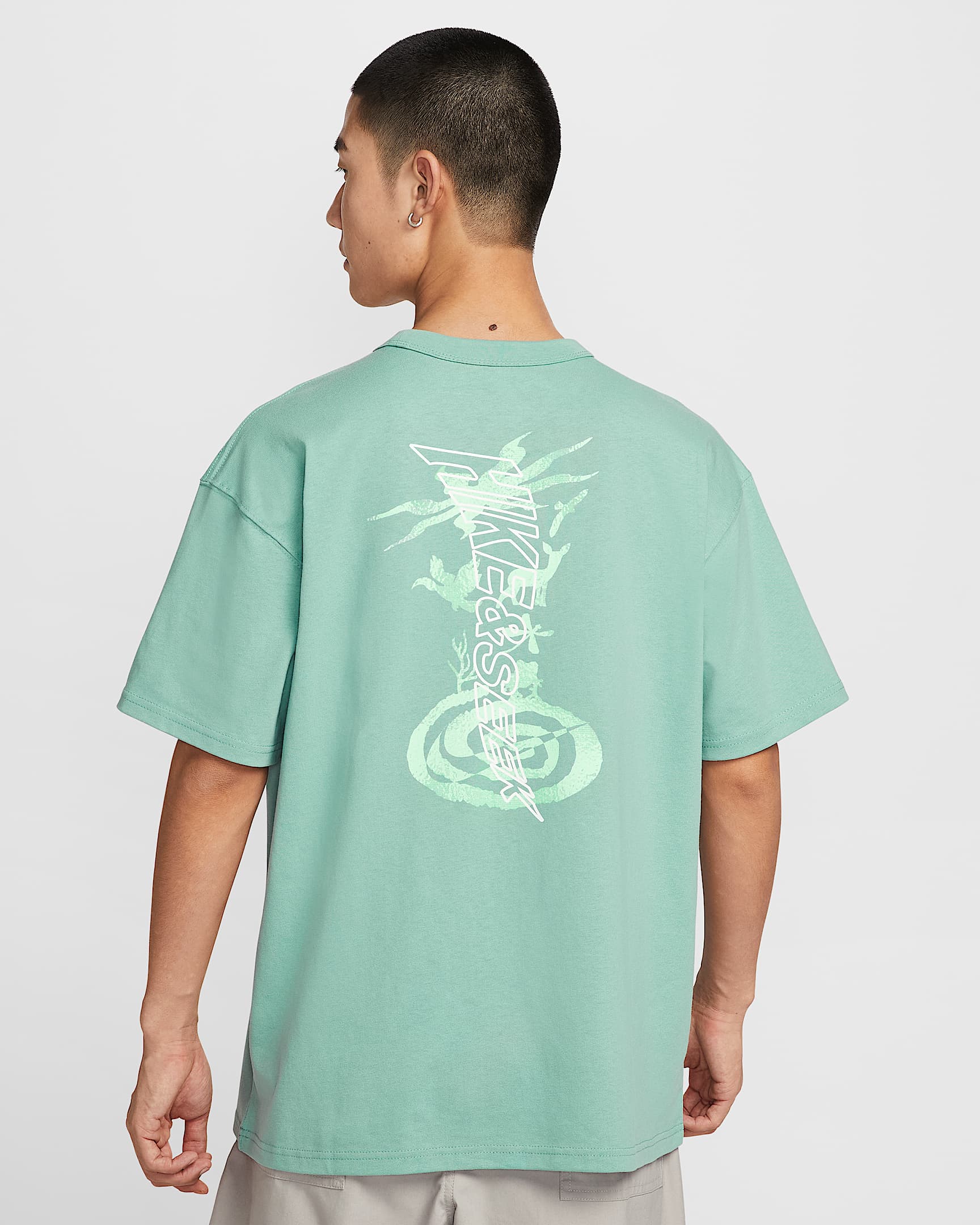 Nike Sportswear Premium Essentials 男子T恤 - 大炮灰