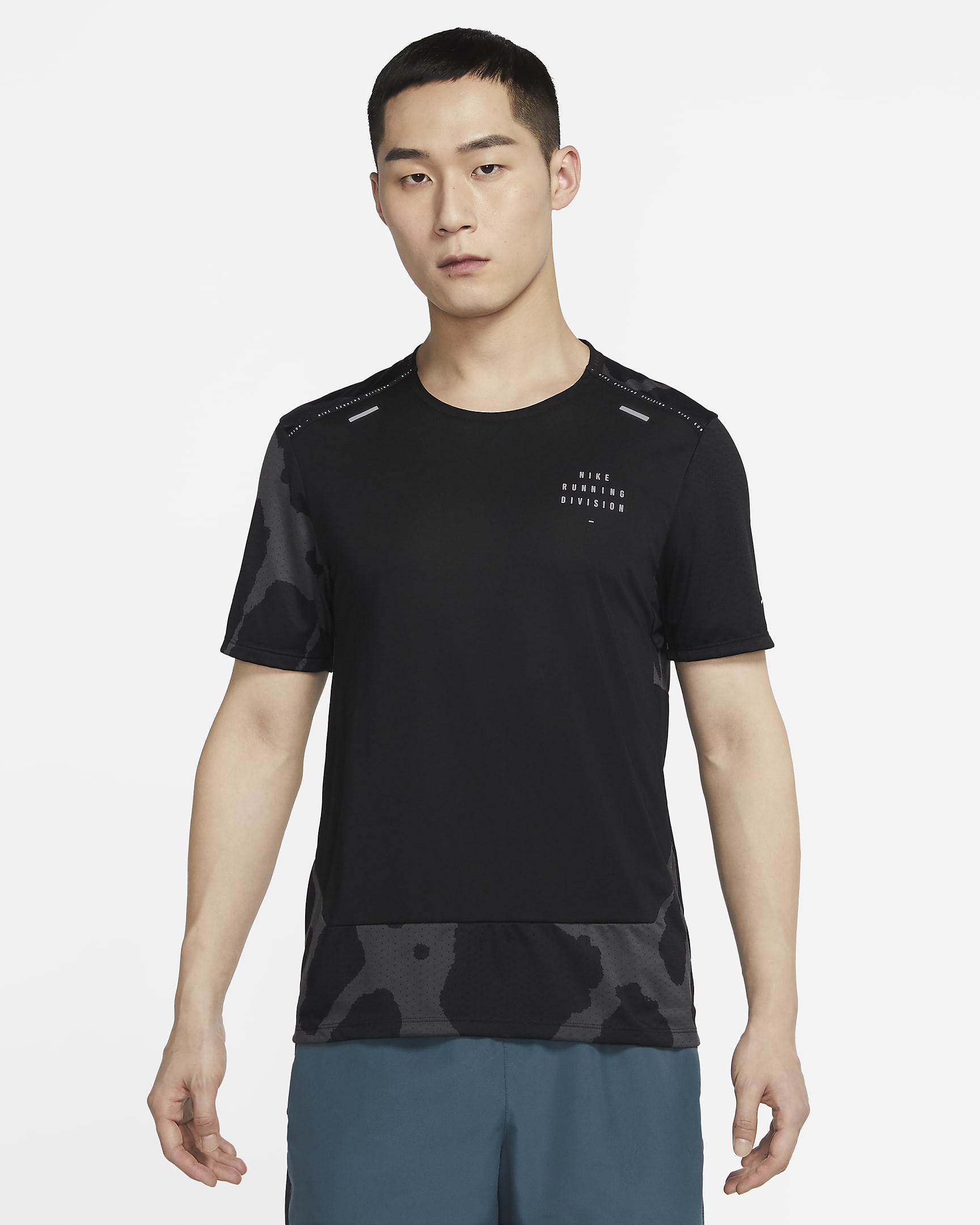 Nike Dri-FIT Run Division Rise 365 男子速干跑步上衣 - 黑