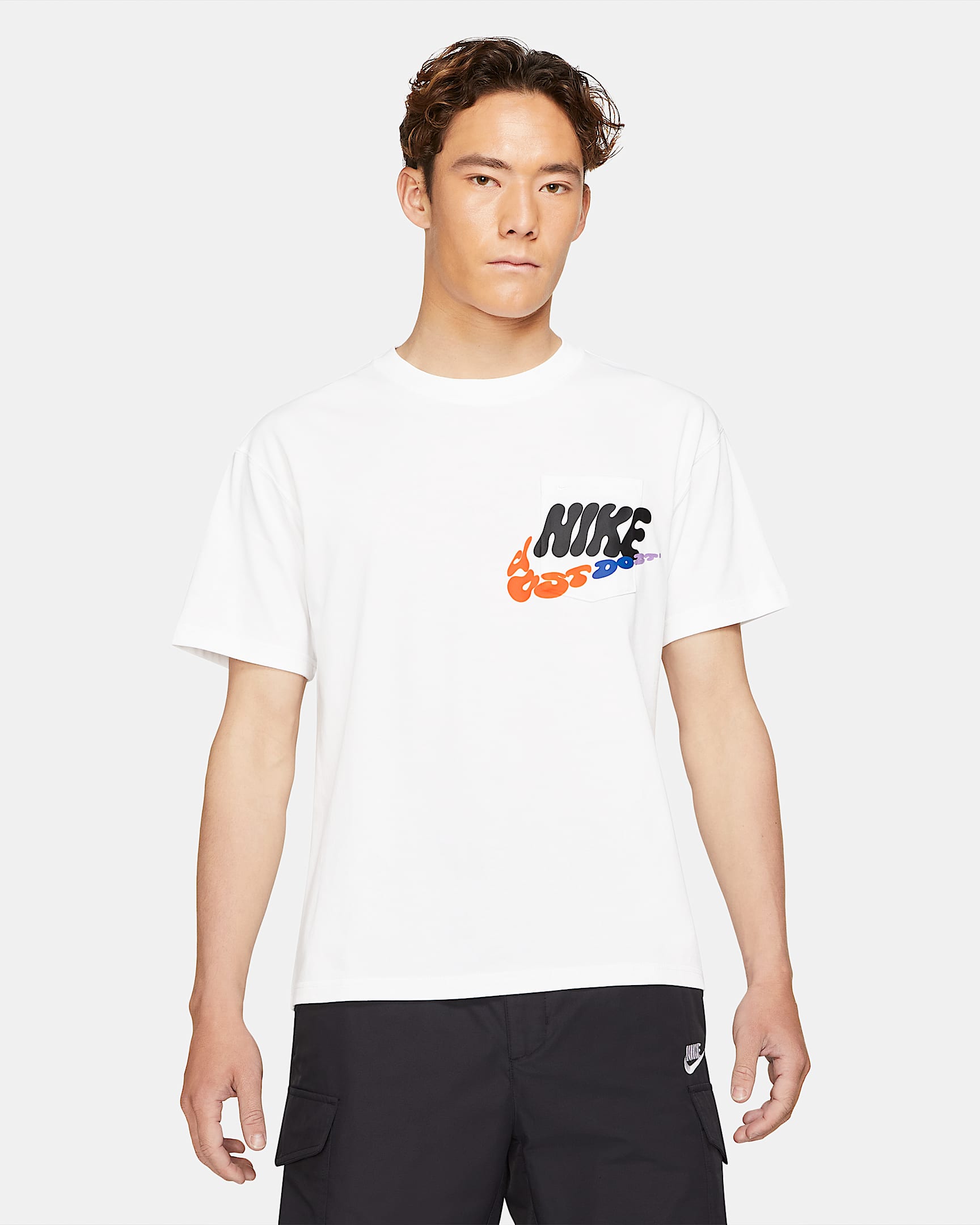 Nike Sportswear 男子T恤 - 白色