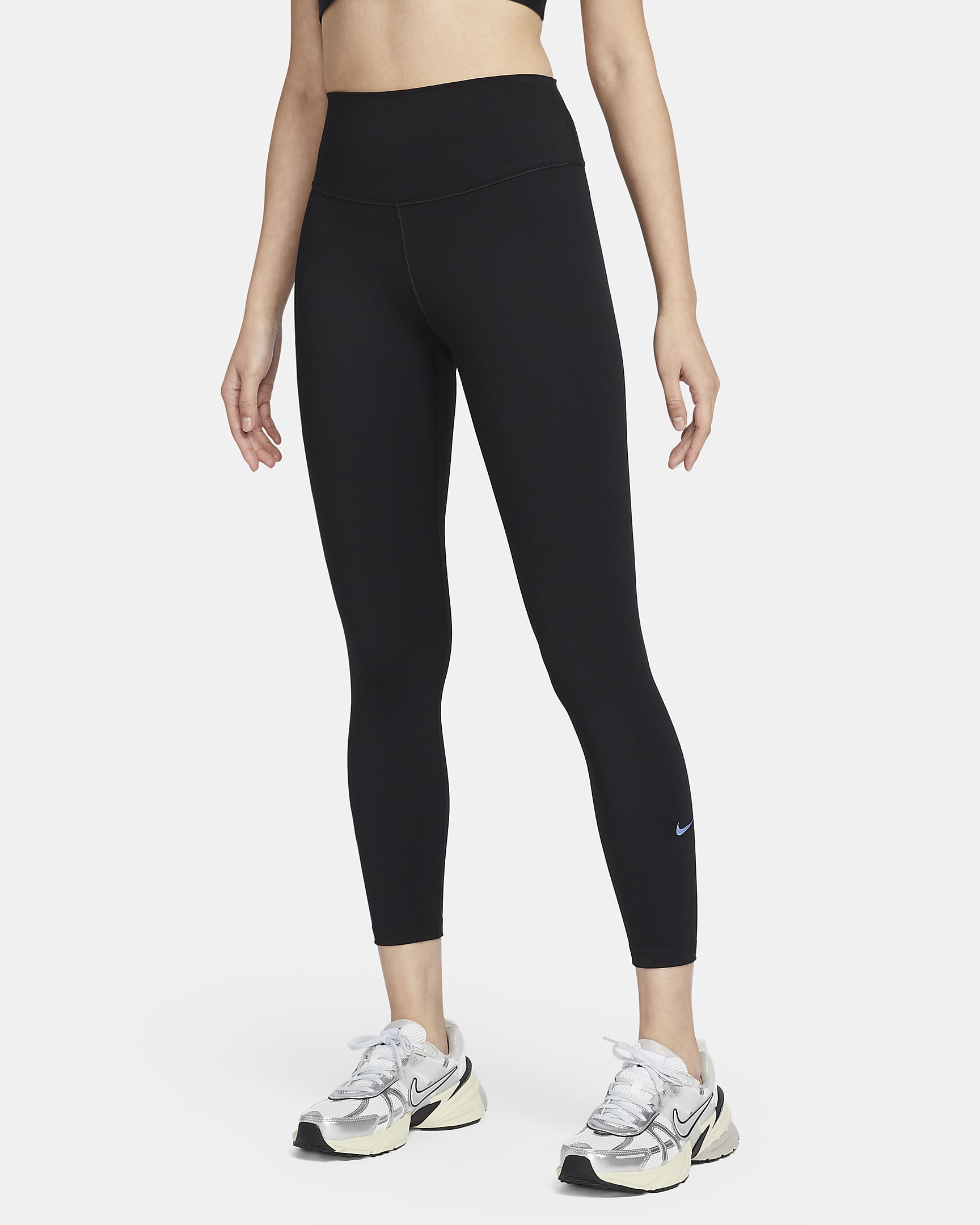 Nike One 女子透气速干高腰九分紧身裤 - 黑/黑