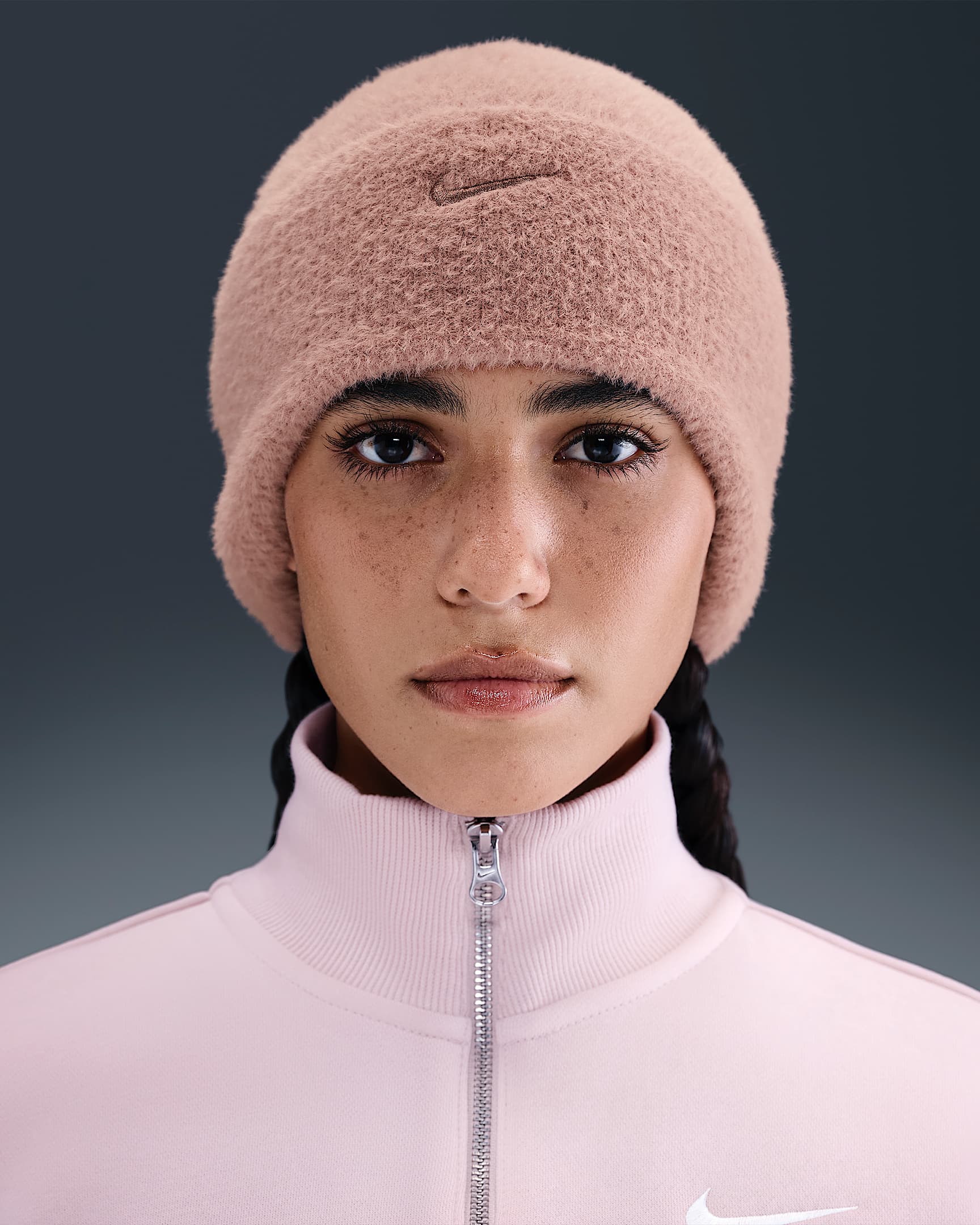 Nike Peak 舒适针织帽 - 微粒粉/沙漠黄