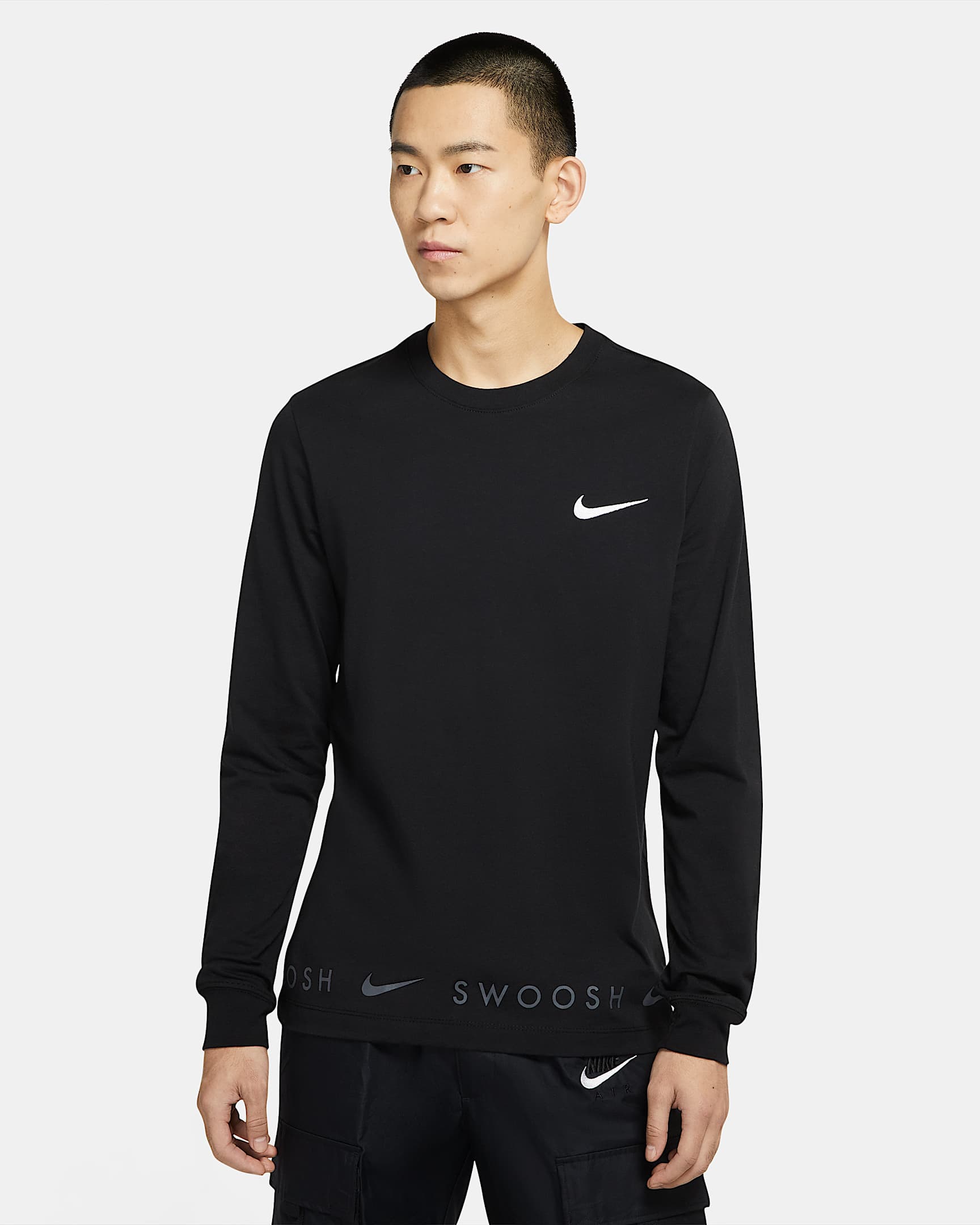 Nike Sportswear Swoosh 男子长袖T恤 - 黑