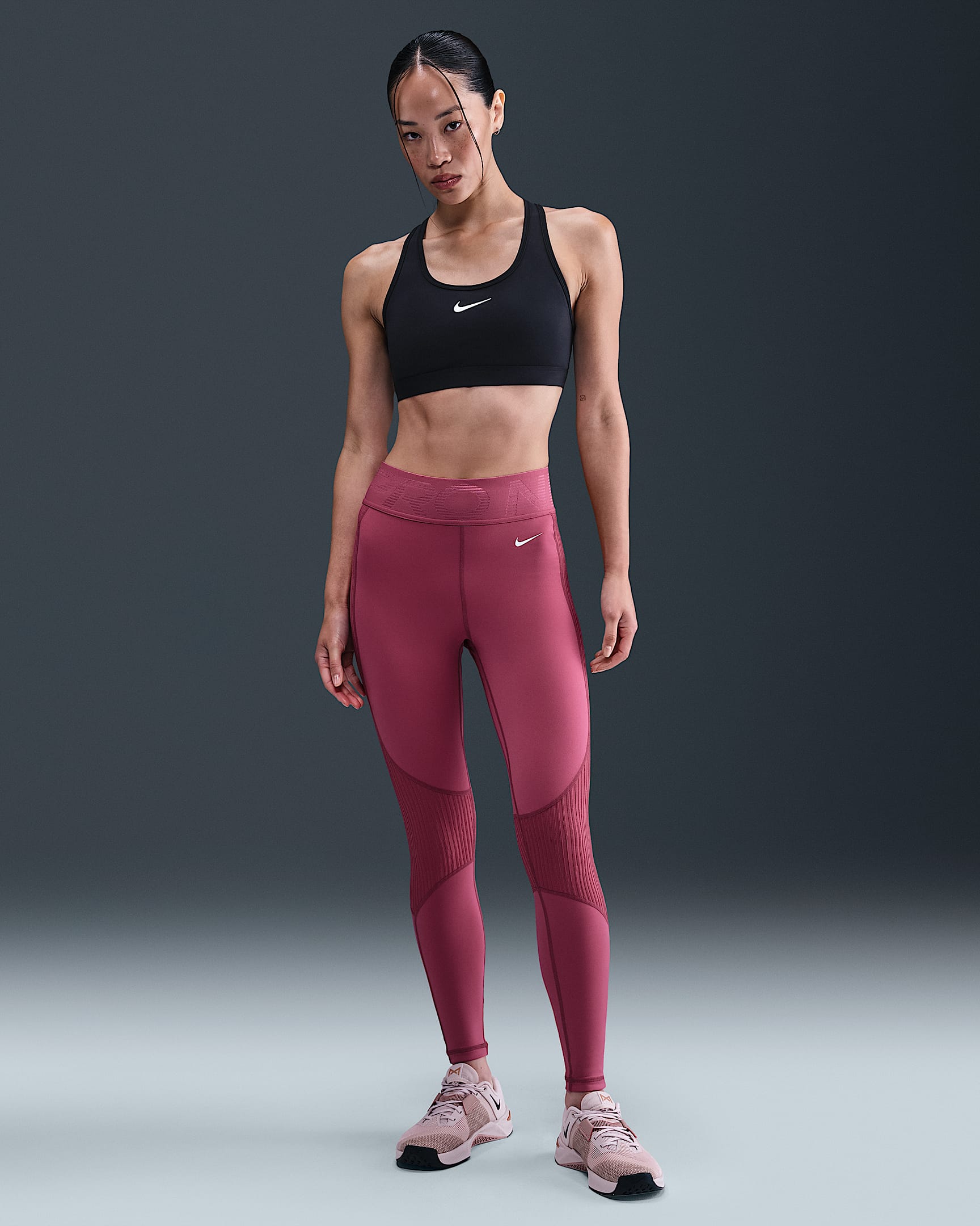 Nike Pro 女子速干高腰训练紧身裤 - 甜菜红/白色