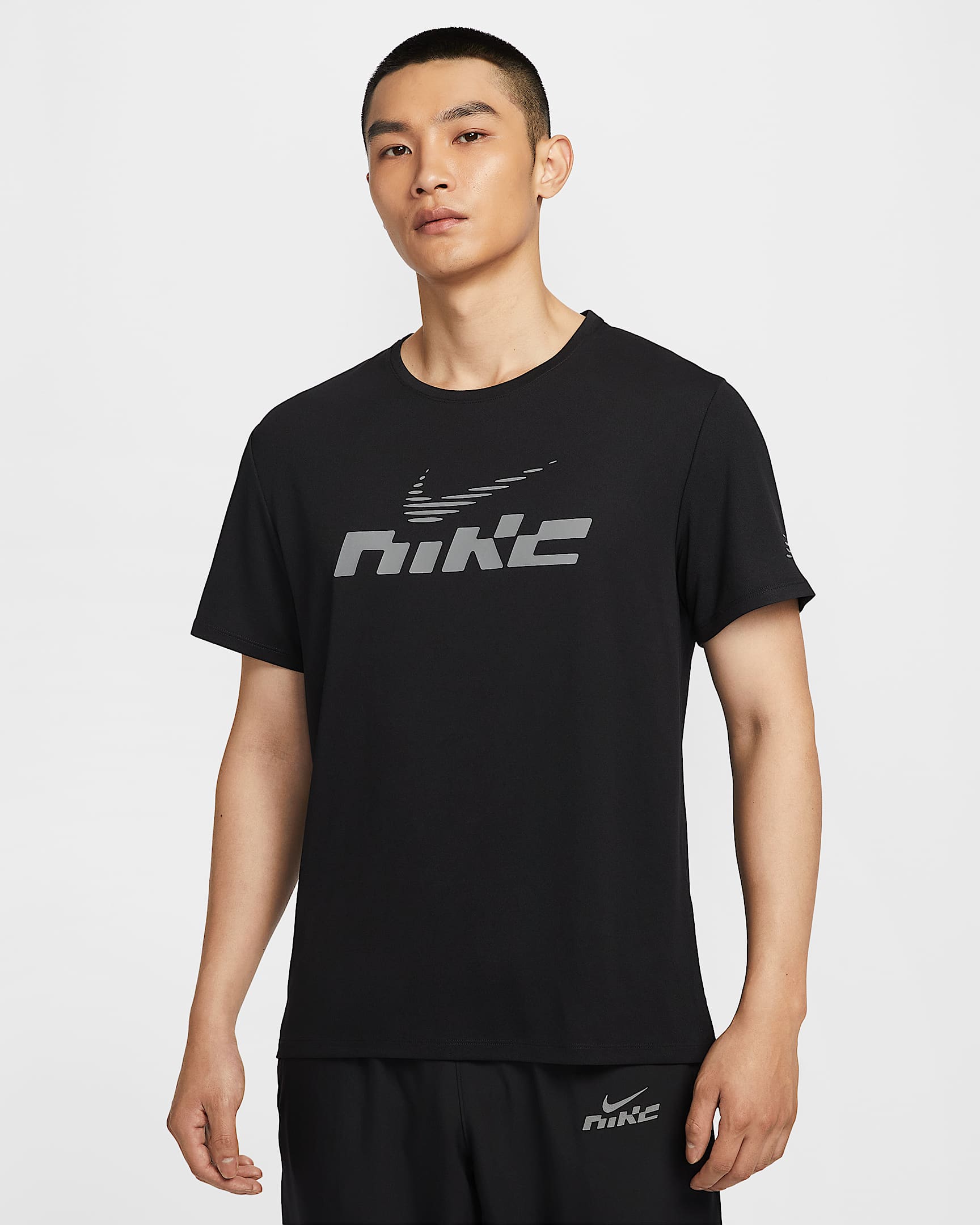 Nike Miler Flash Dri-FIT 男子防晒速干短袖跑步上衣 - 黑