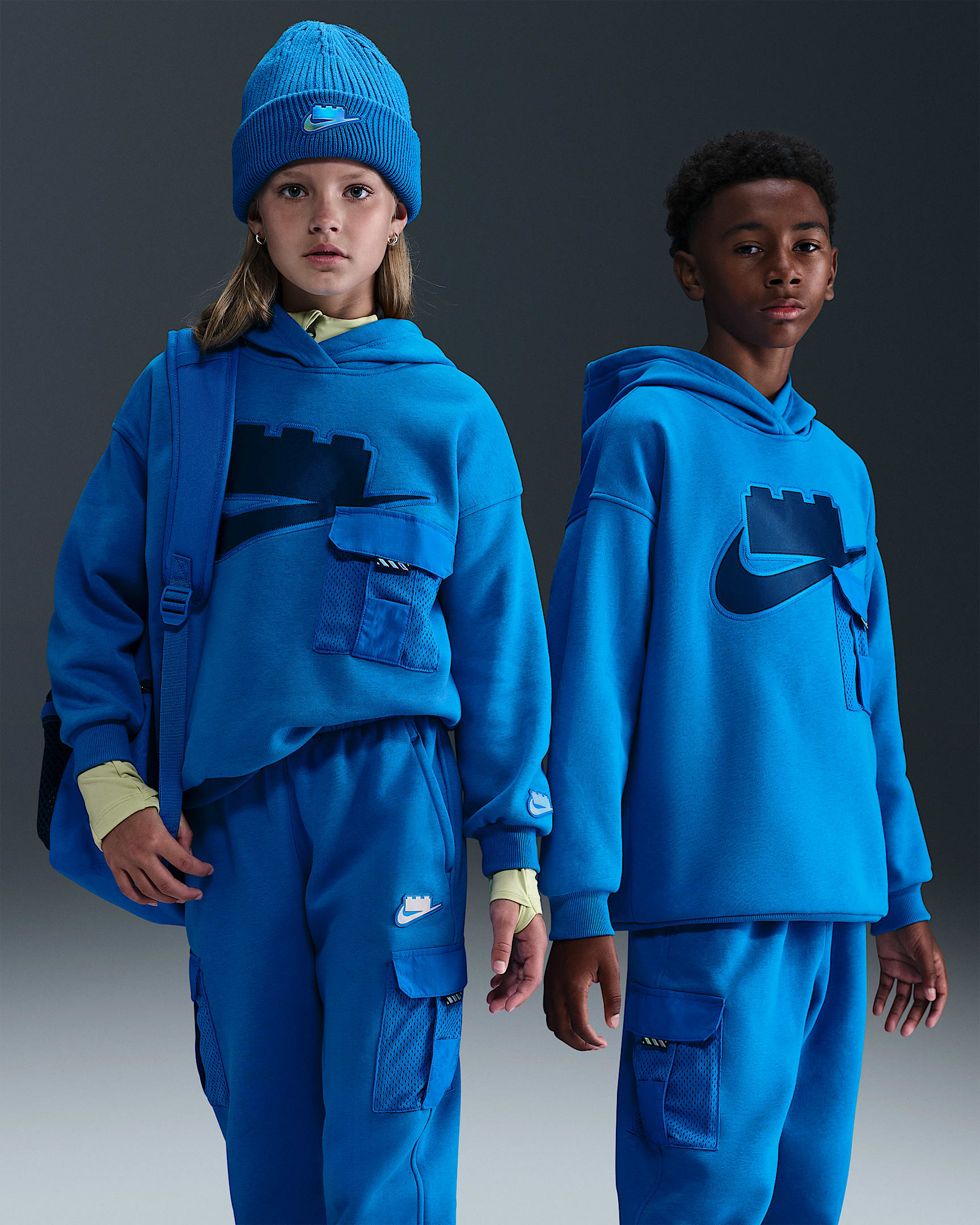 Nike x LEGO® Collection 大童 Oversize 风加绒套头连帽衫 - 火焰钴蓝/火焰钴蓝