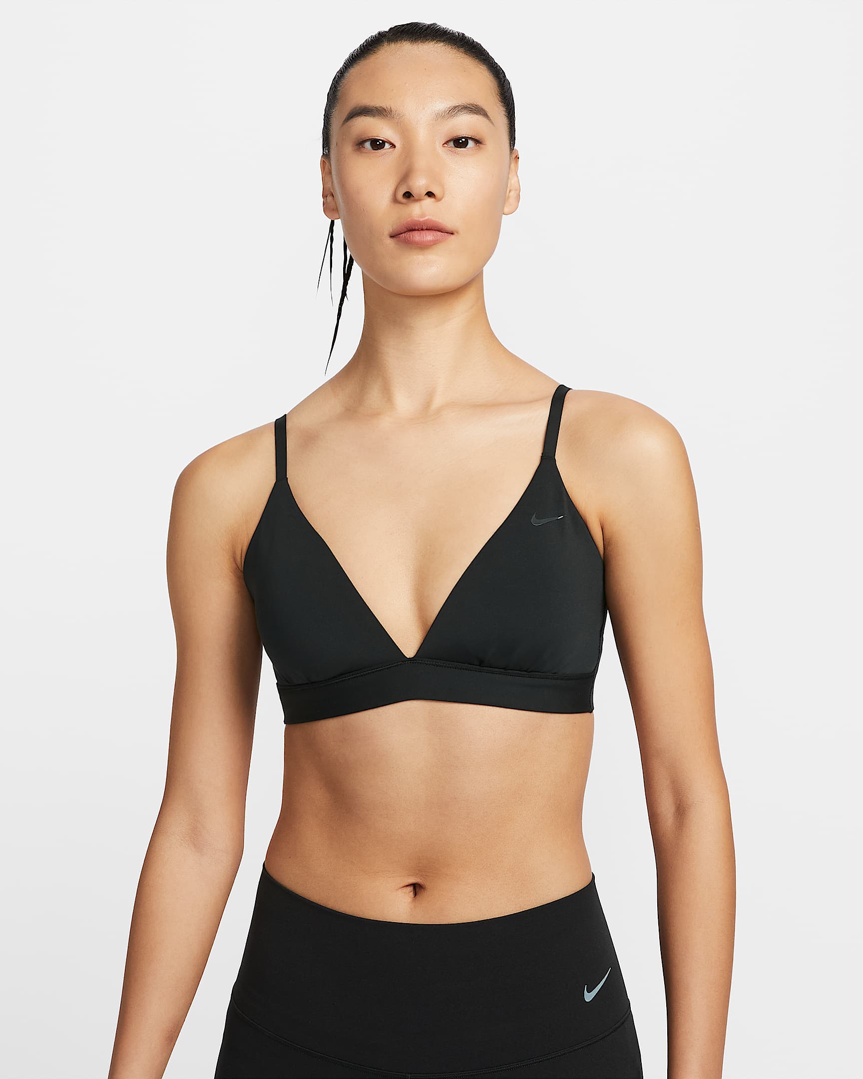 Nike Form 女子低强度支撑速干衬垫三角式运动内衣 - 黑/烟灰/暗烟灰