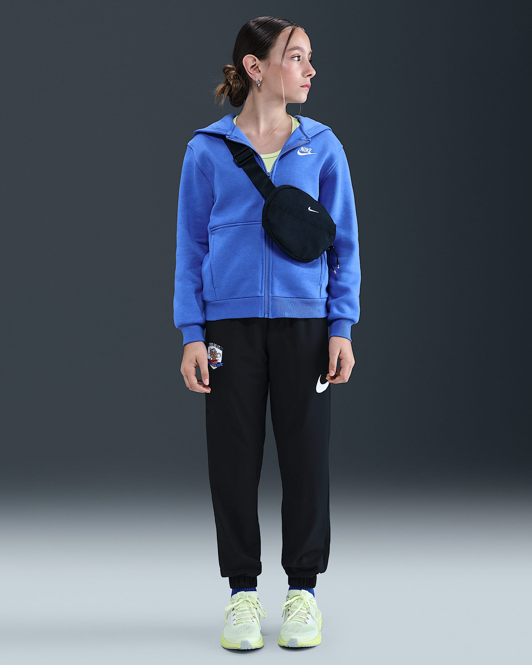 Nike Dri-FIT 大童(女孩)速干梭织训练长裤 - 黑