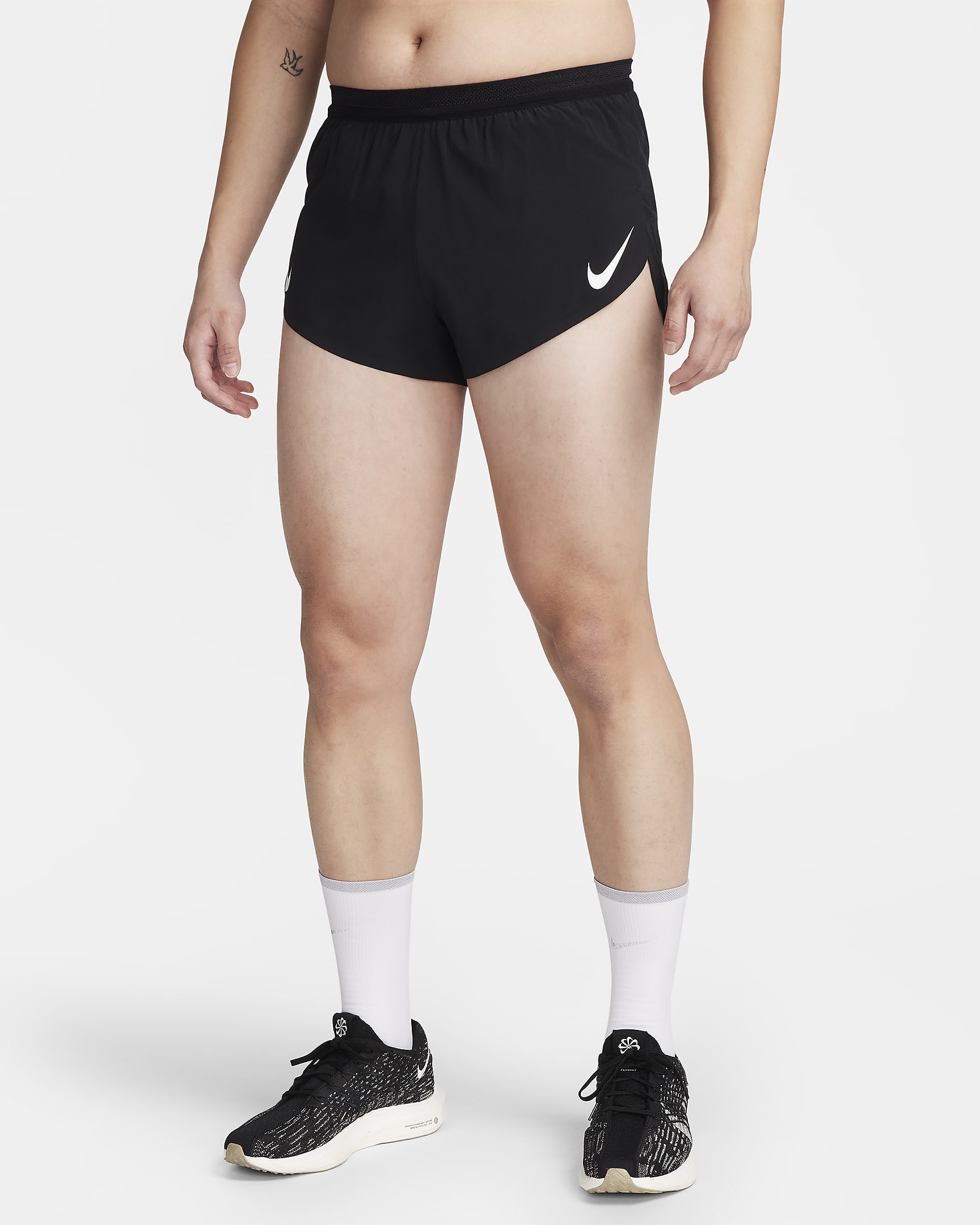 Nike AeroSwift Dri-FIT ADV 男子速干跑步短裤 含衬里 - 黑/山峰白