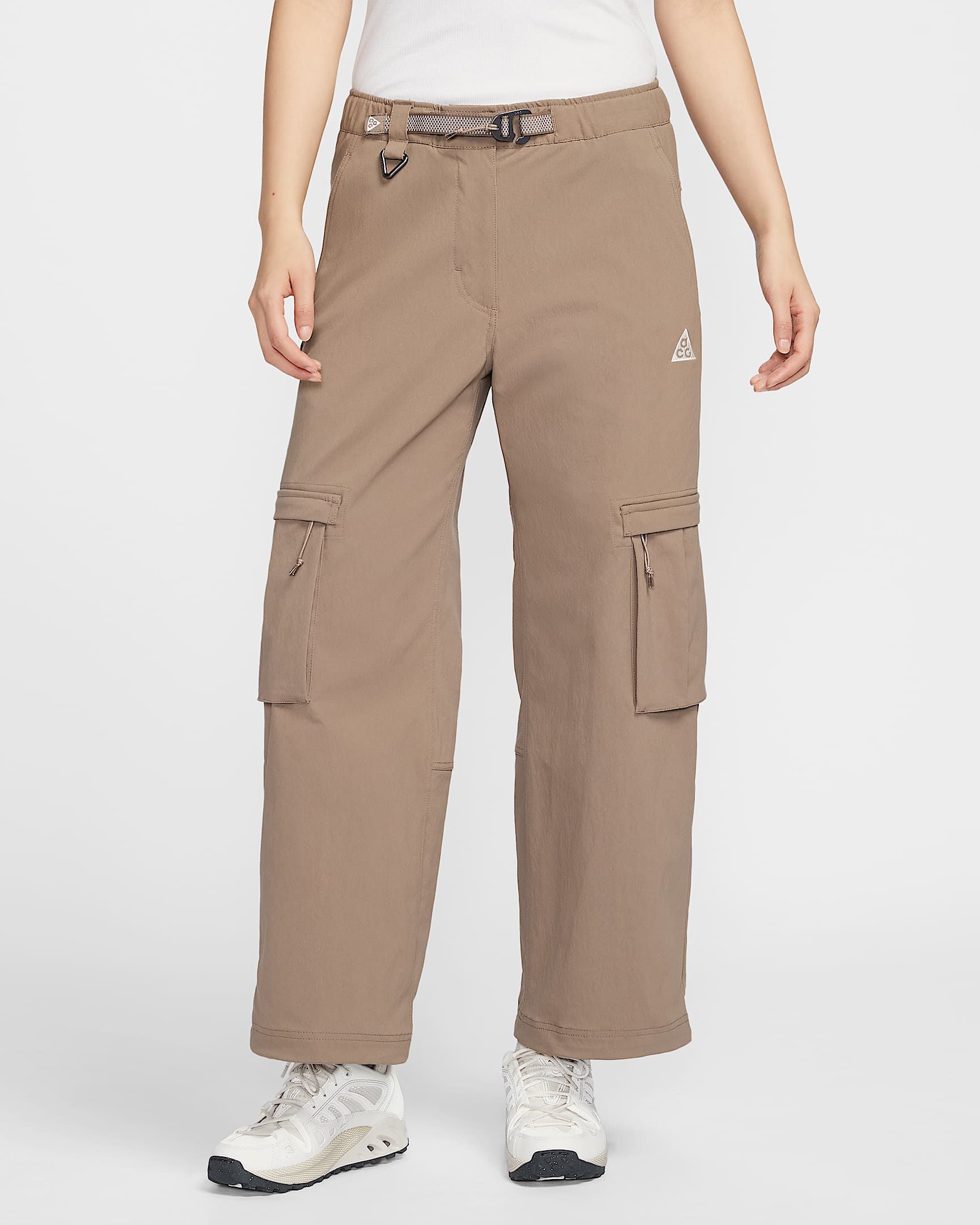 Nike ACG "Smith Summit" 巴恩风女子防晒拒水工装长裤 - 貂棕/大学灰/山峰白