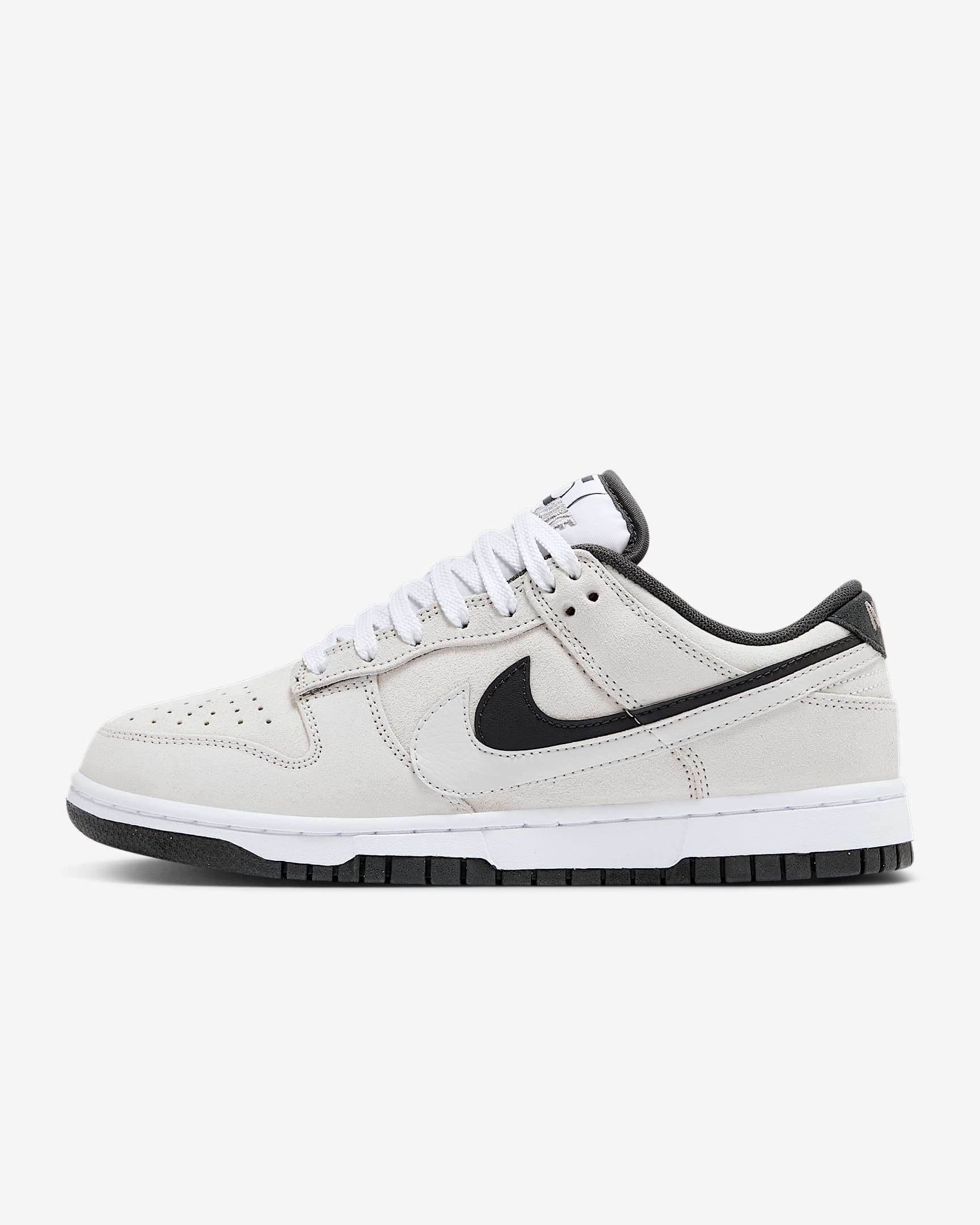 Nike Dunk Low 女子运动鞋 - 白色/白色/金属银/尘光子色