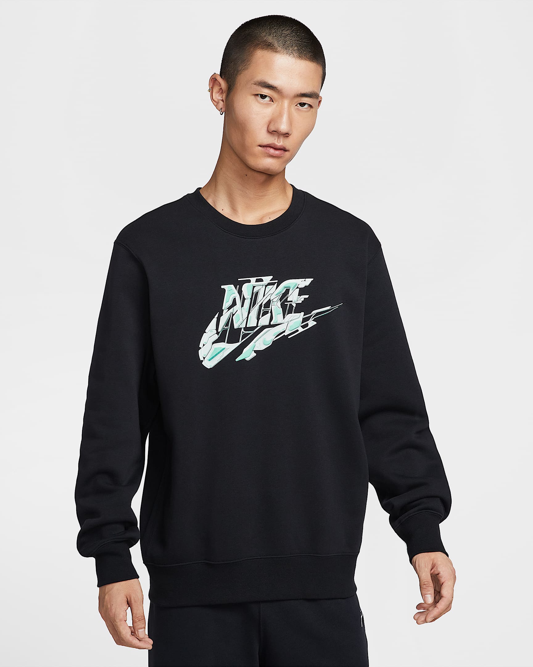 Nike Sportswear Club 男子加绒圆领上衣 - 黑