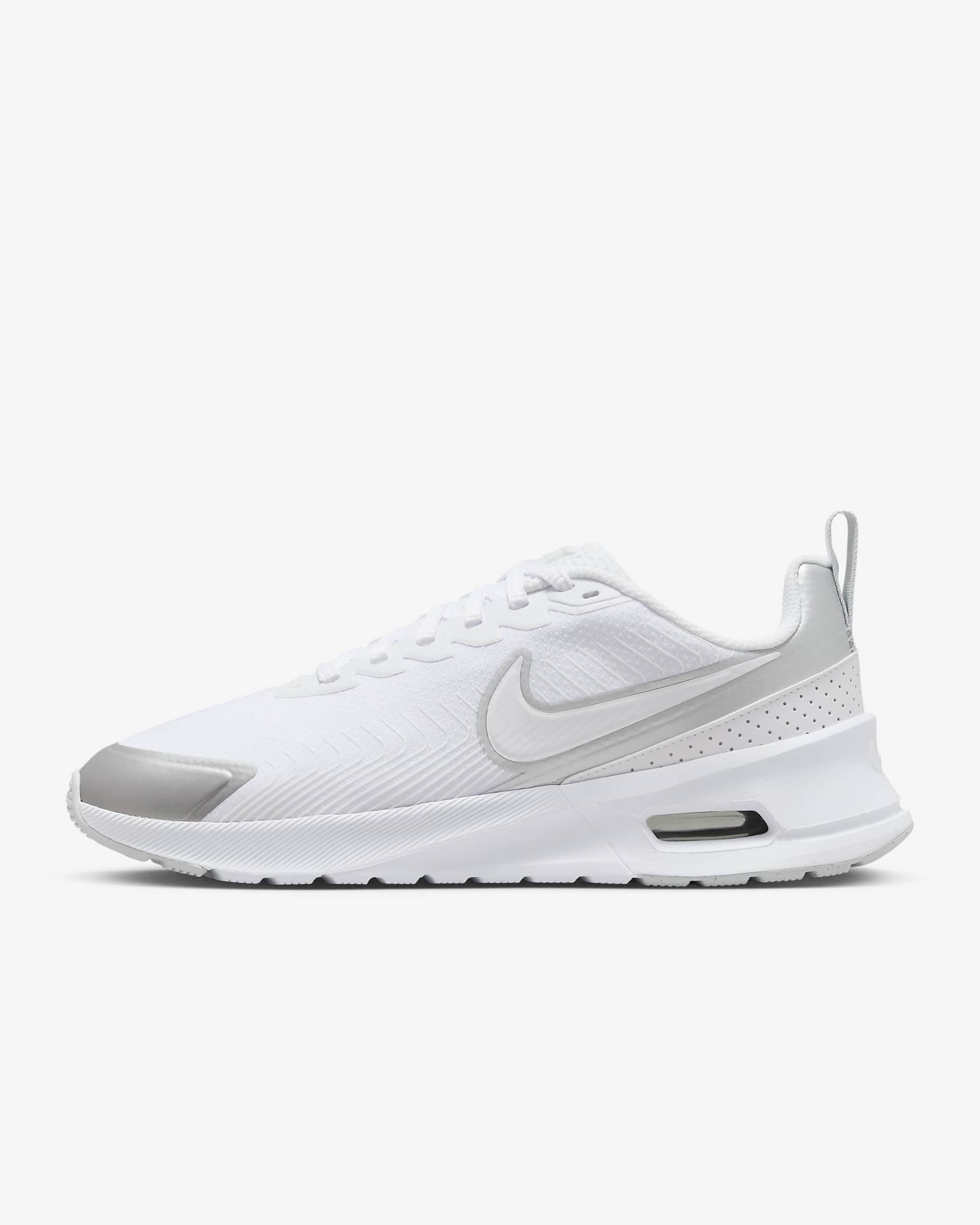 Nike Air Max Nuaxis 女子运动鞋 - 白色/白金色/金属银/白色