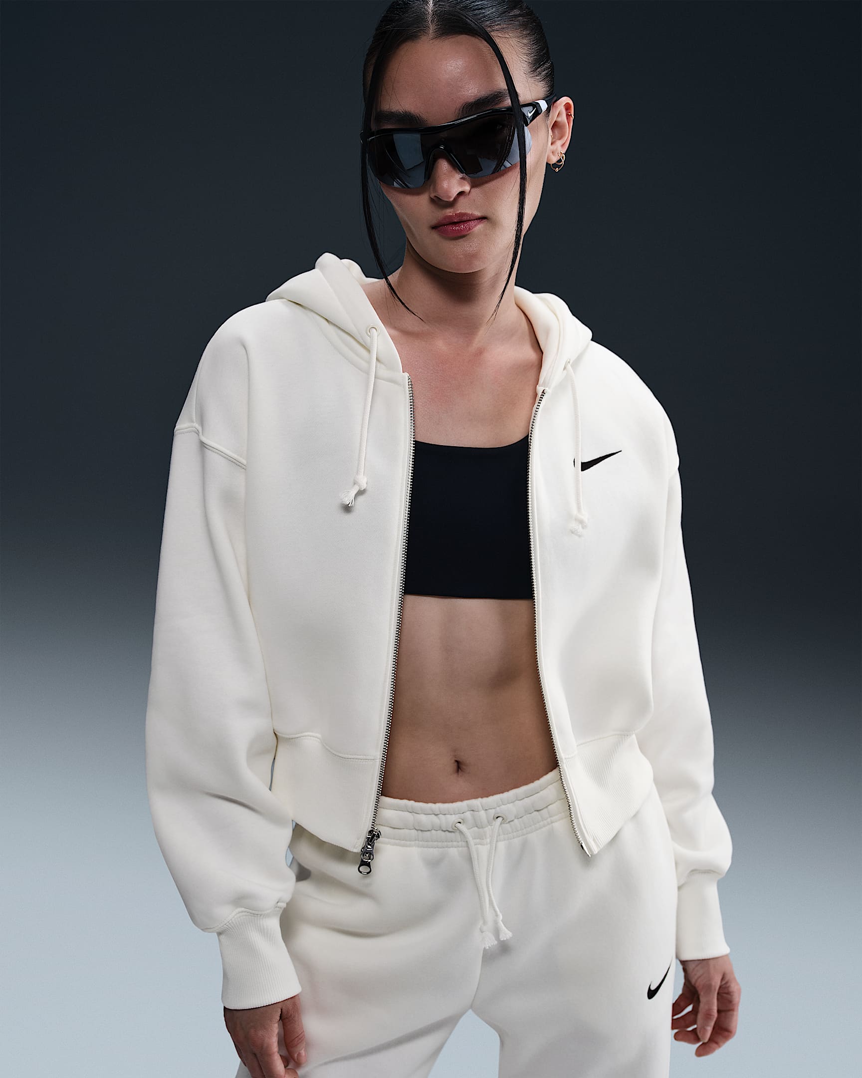 Nike Sportswear Phoenix Fleece 女子宽松短款全长拉链开襟加绒连帽衫 - 帆白/黑