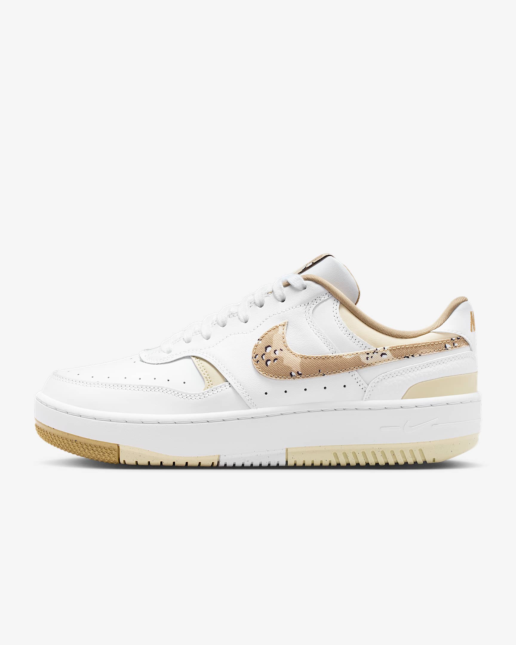 Nike Gamma Force SE 女子运动鞋 - 白色/白色/浅卡其/杏茶色