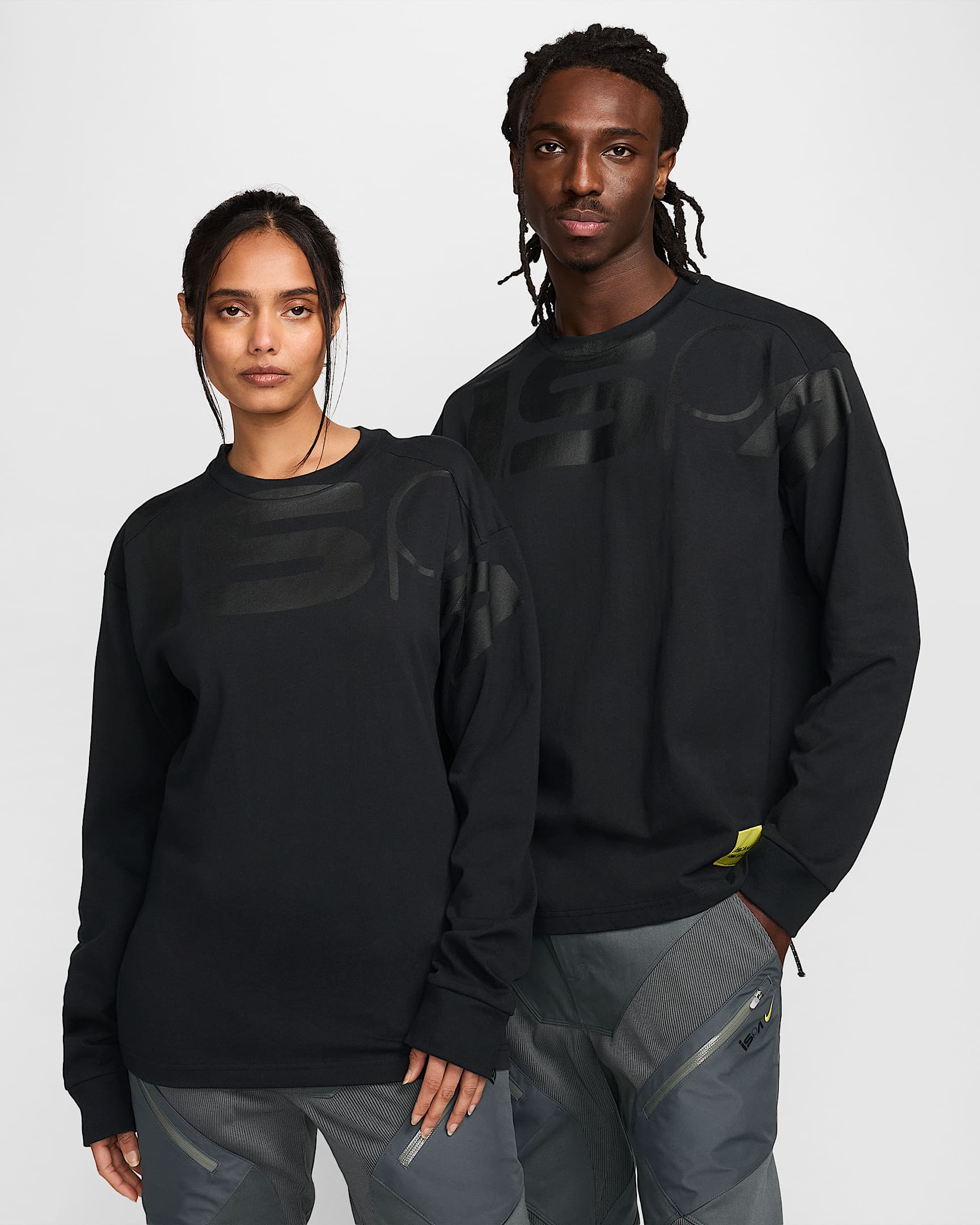 Nike ISPA 男/女长袖上衣 - 黑/黑