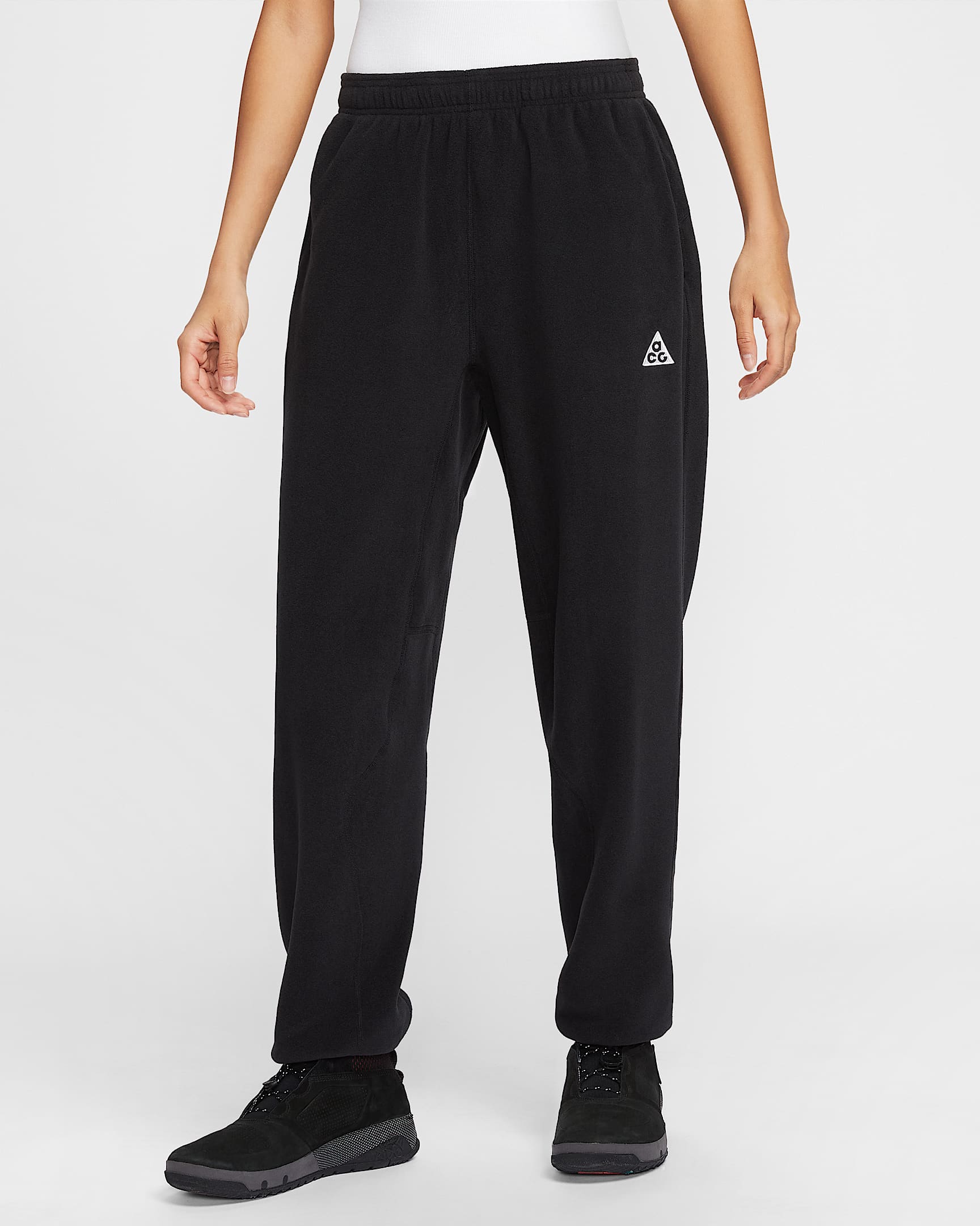 Nike ACG "Wolf Tree" 女子摇粒绒九分裤 - 黑/煤黑/山峰白