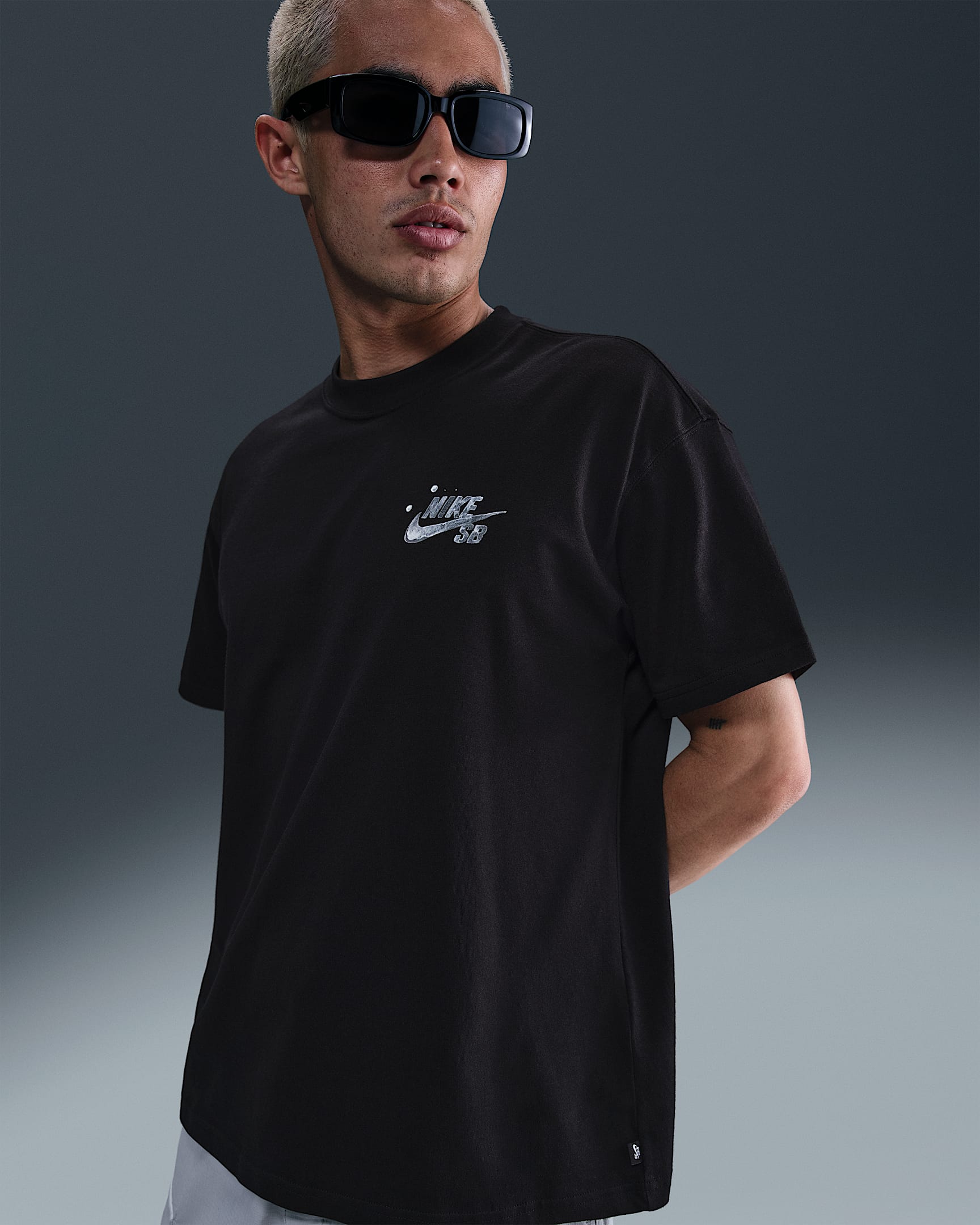 Nike SB 男子滑板T恤 - 黑
